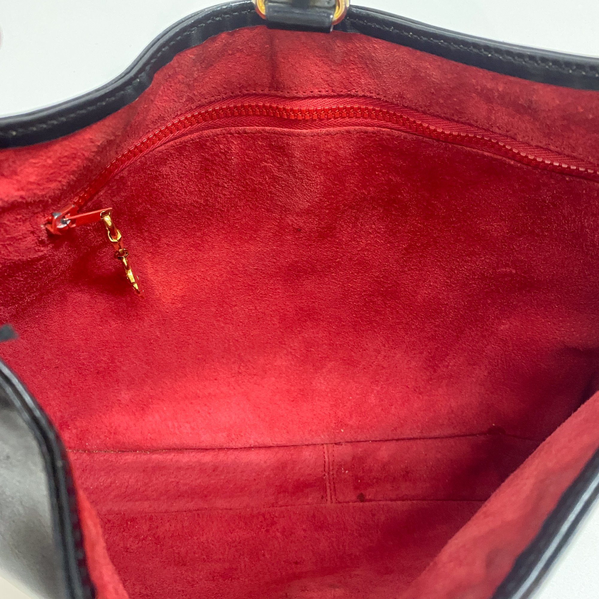 Sherry Line Black Leather Shoulder Bag