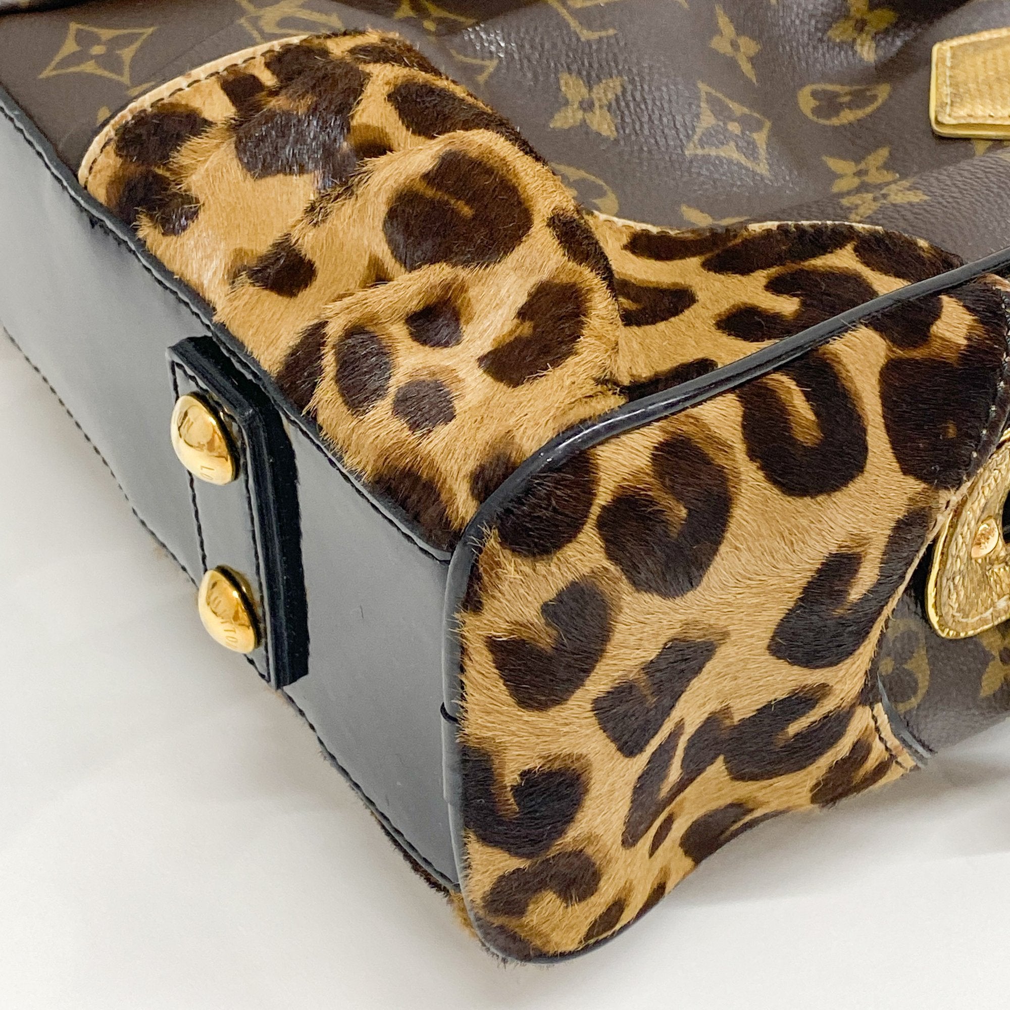 Monogram Brown Coated Canvas Leopard Print Hand Bag