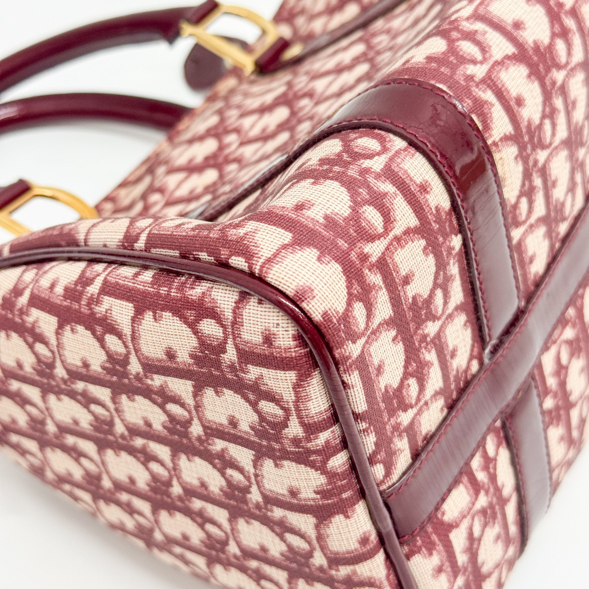 Bowling Red Trotter Hand Bag