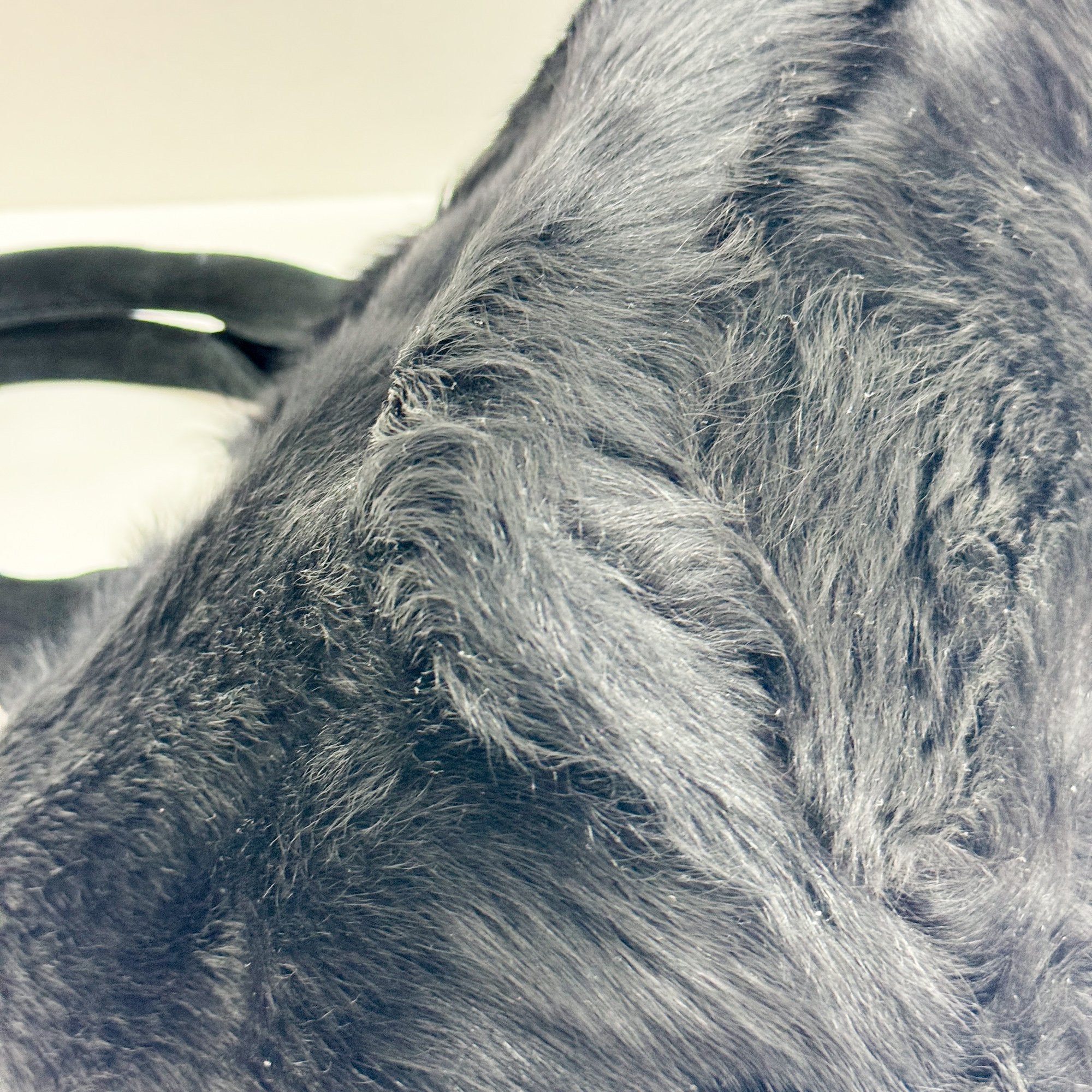 Canapa Black Sheep Fur Hand Bag