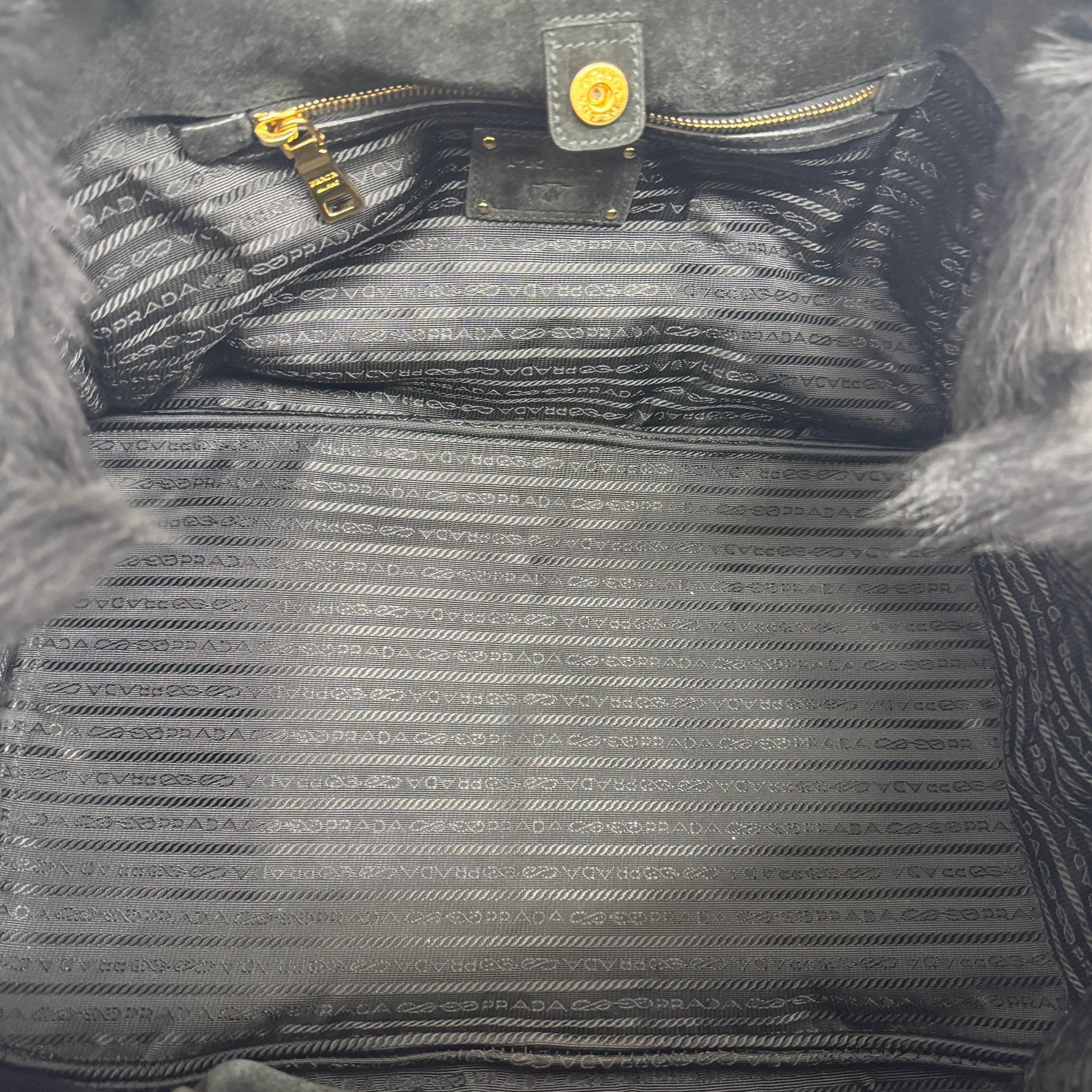 Canapa Black Sheep Fur Hand Bag