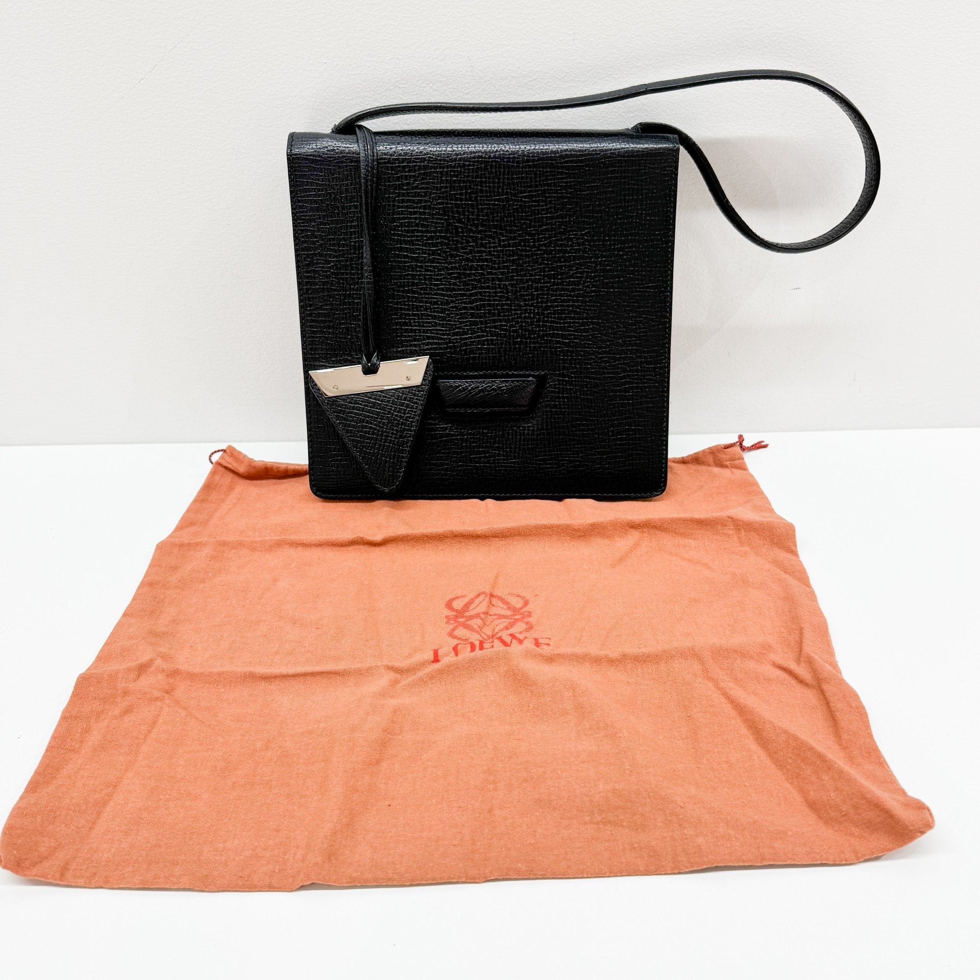 Barcelona Black Leather Shoulder Bag