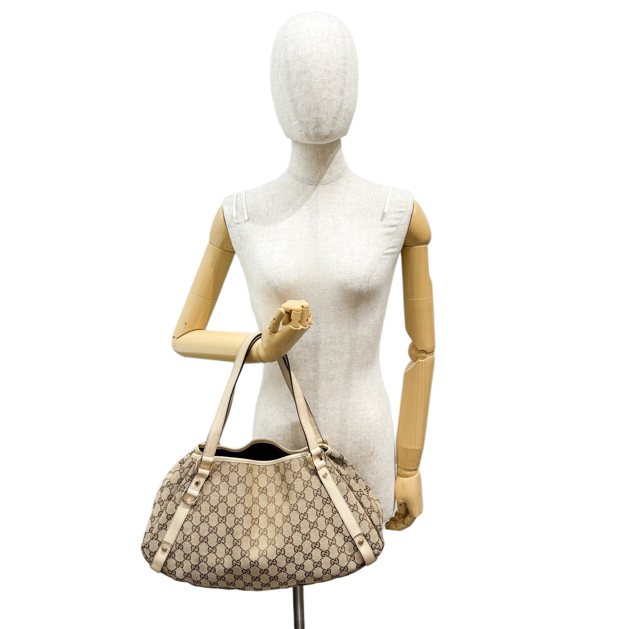 Abbey Brown GG Canvas Shoulder Bag