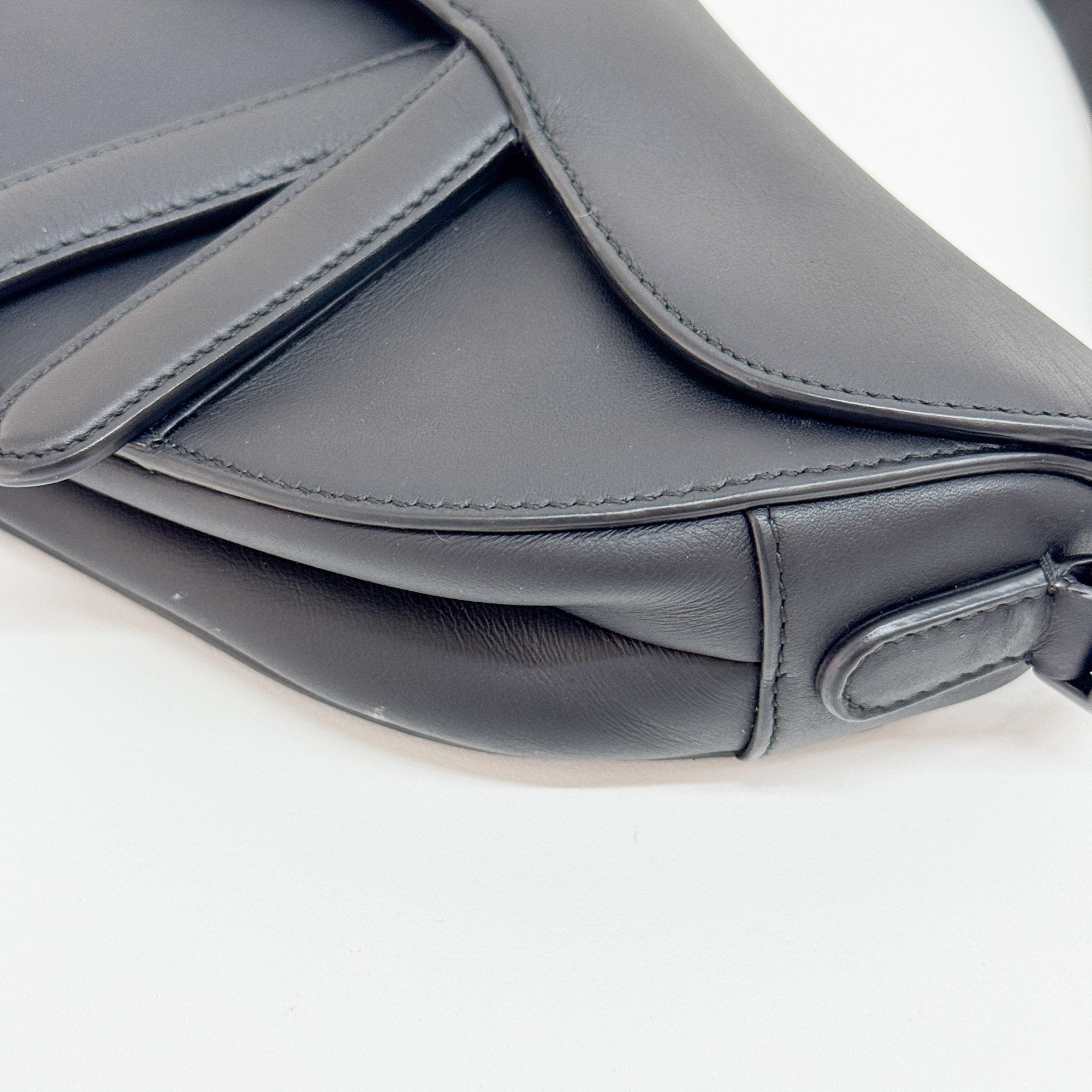 Saddle Black Leather Shoulder Bag