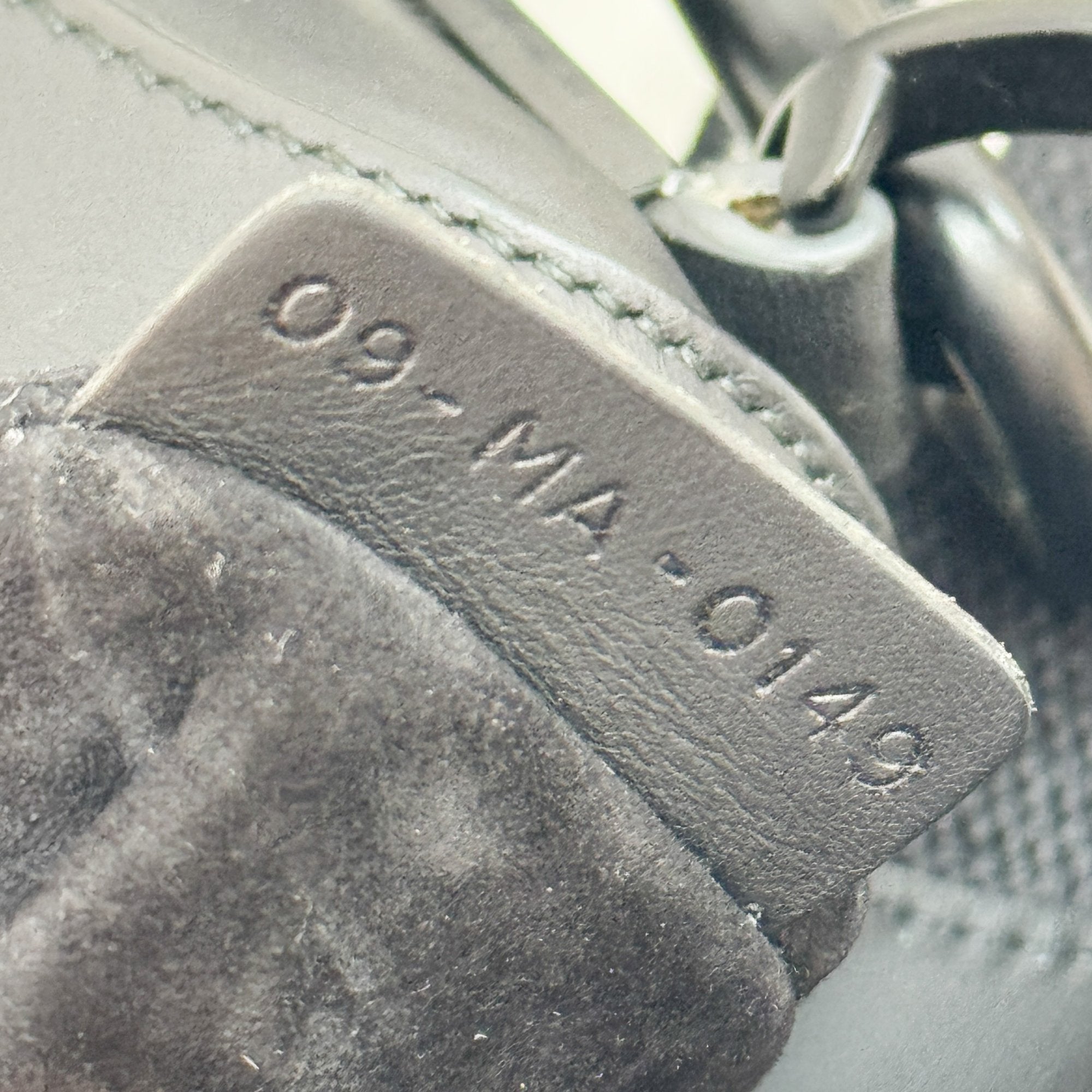 Saddle Black Leather Shoulder Bag