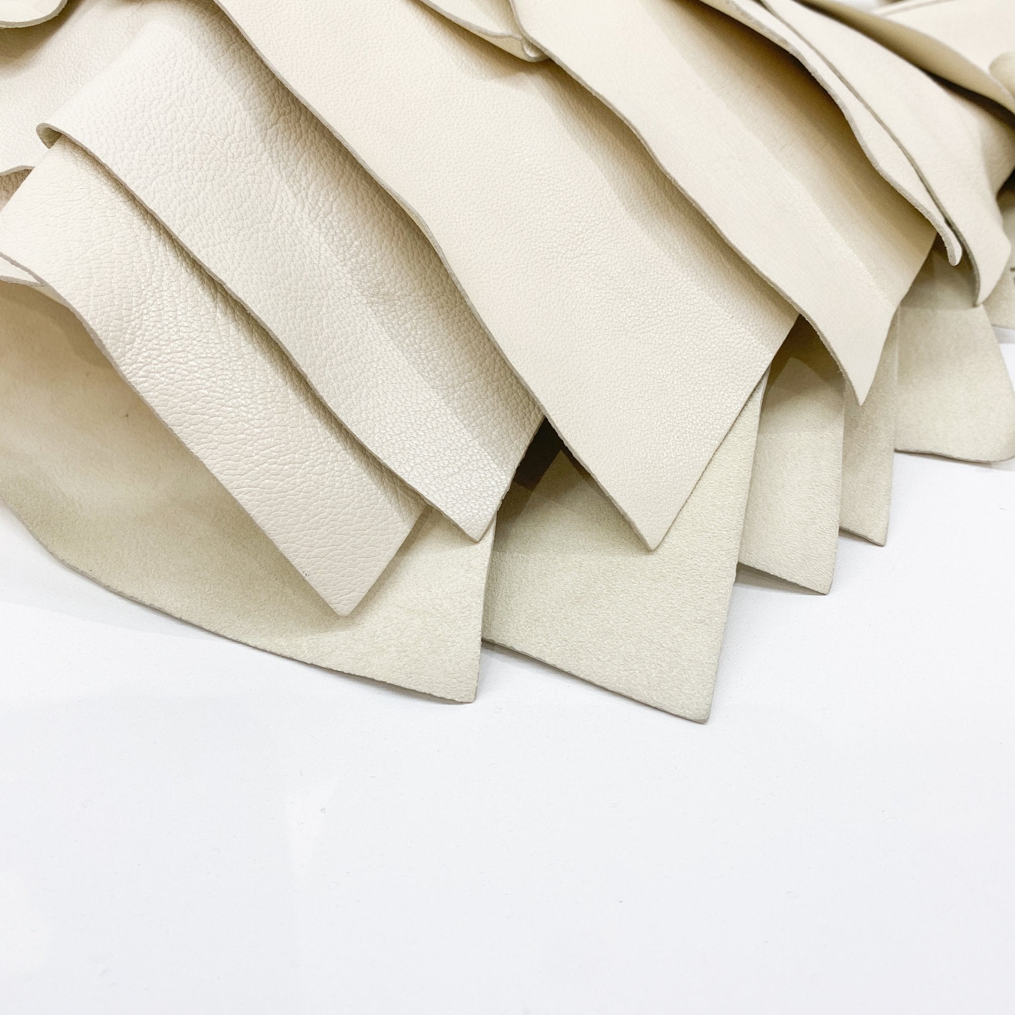 Saint-Tropez White Leather Shoulder Bag