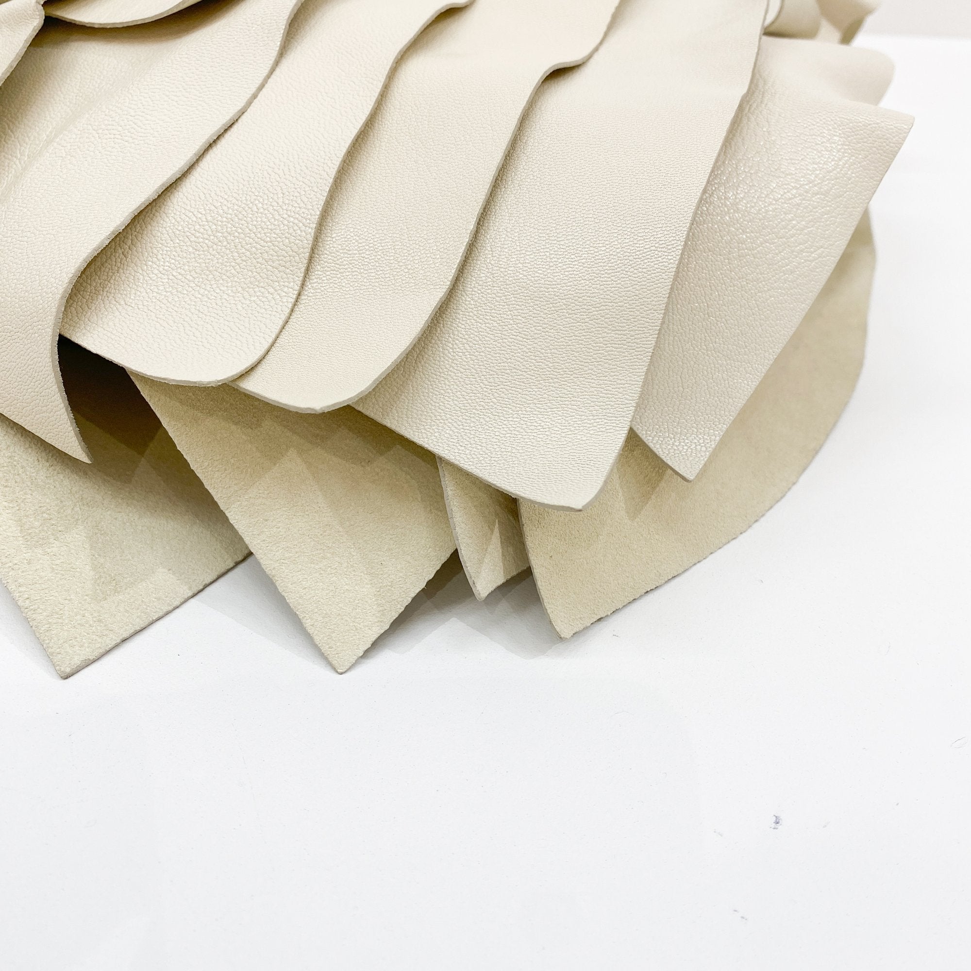 Saint-Tropez White Leather Shoulder Bag