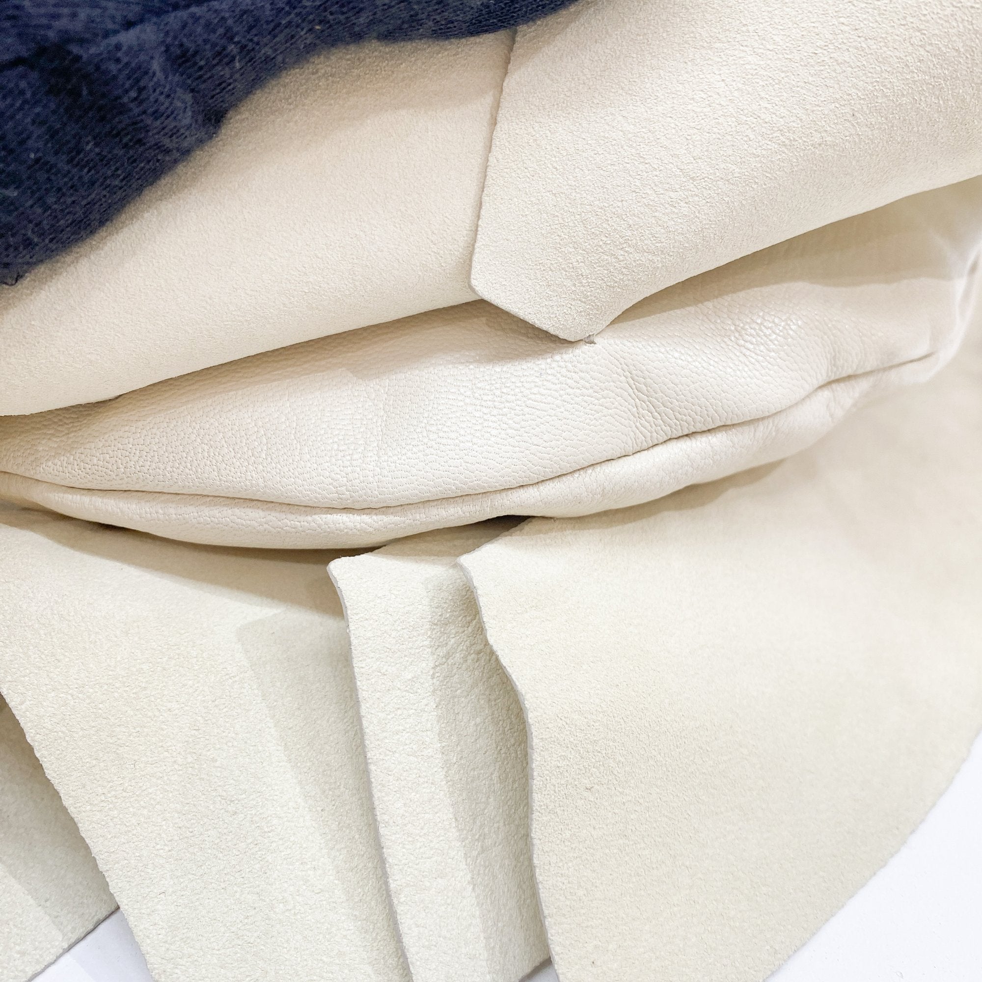 Saint-Tropez White Leather Shoulder Bag