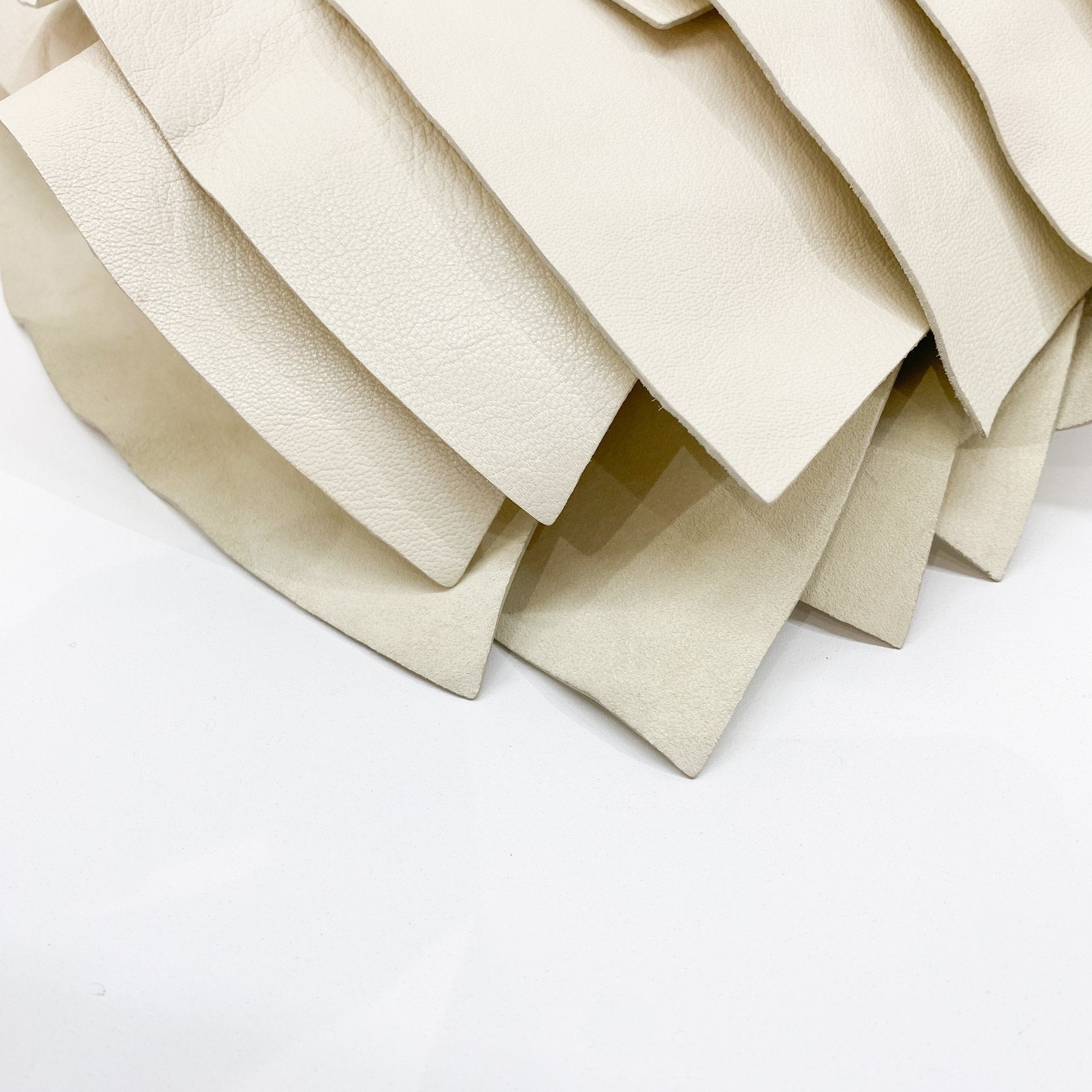 Saint-Tropez White Leather Shoulder Bag