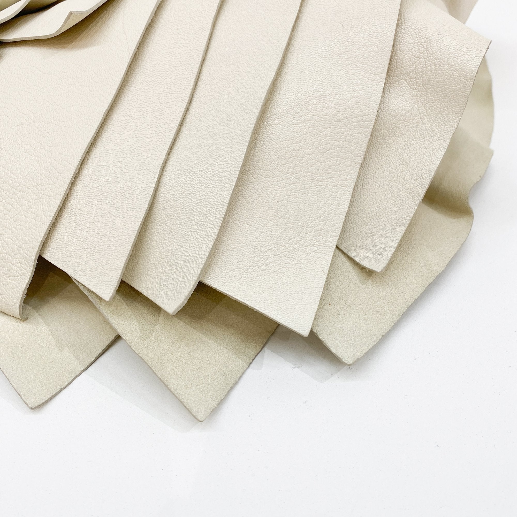 Saint-Tropez White Leather Shoulder Bag