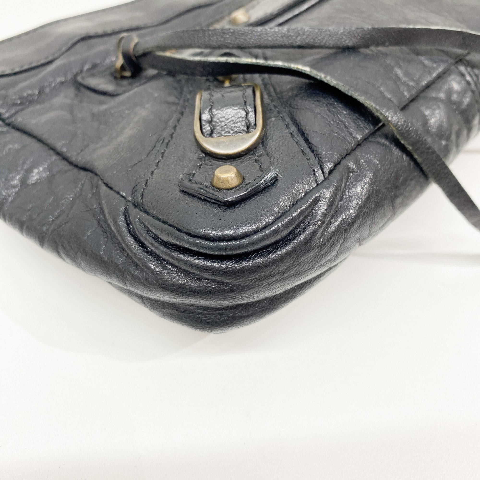 The City Pouch Black Leather Pouch Bag