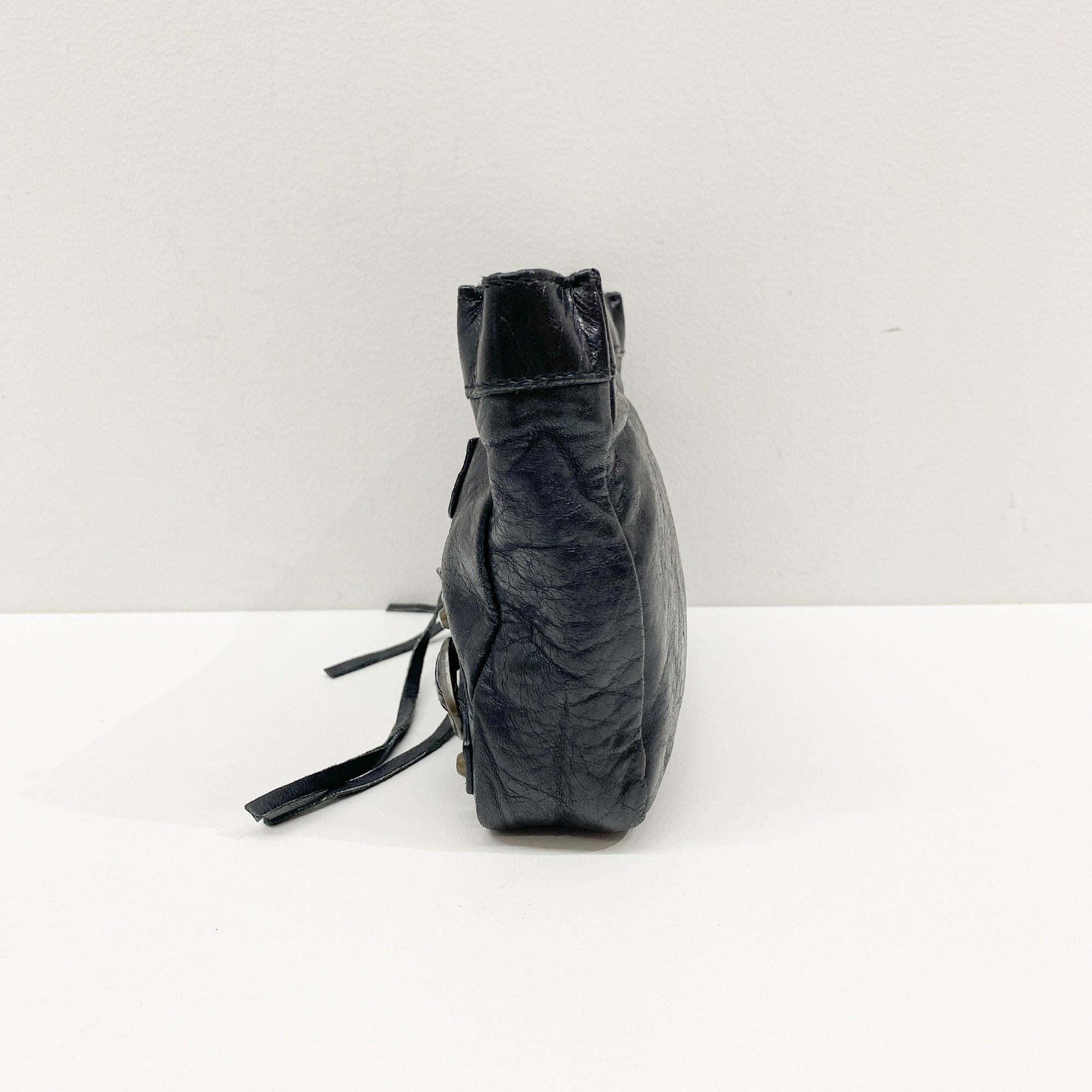 The City Pouch Black Leather Pouch Bag