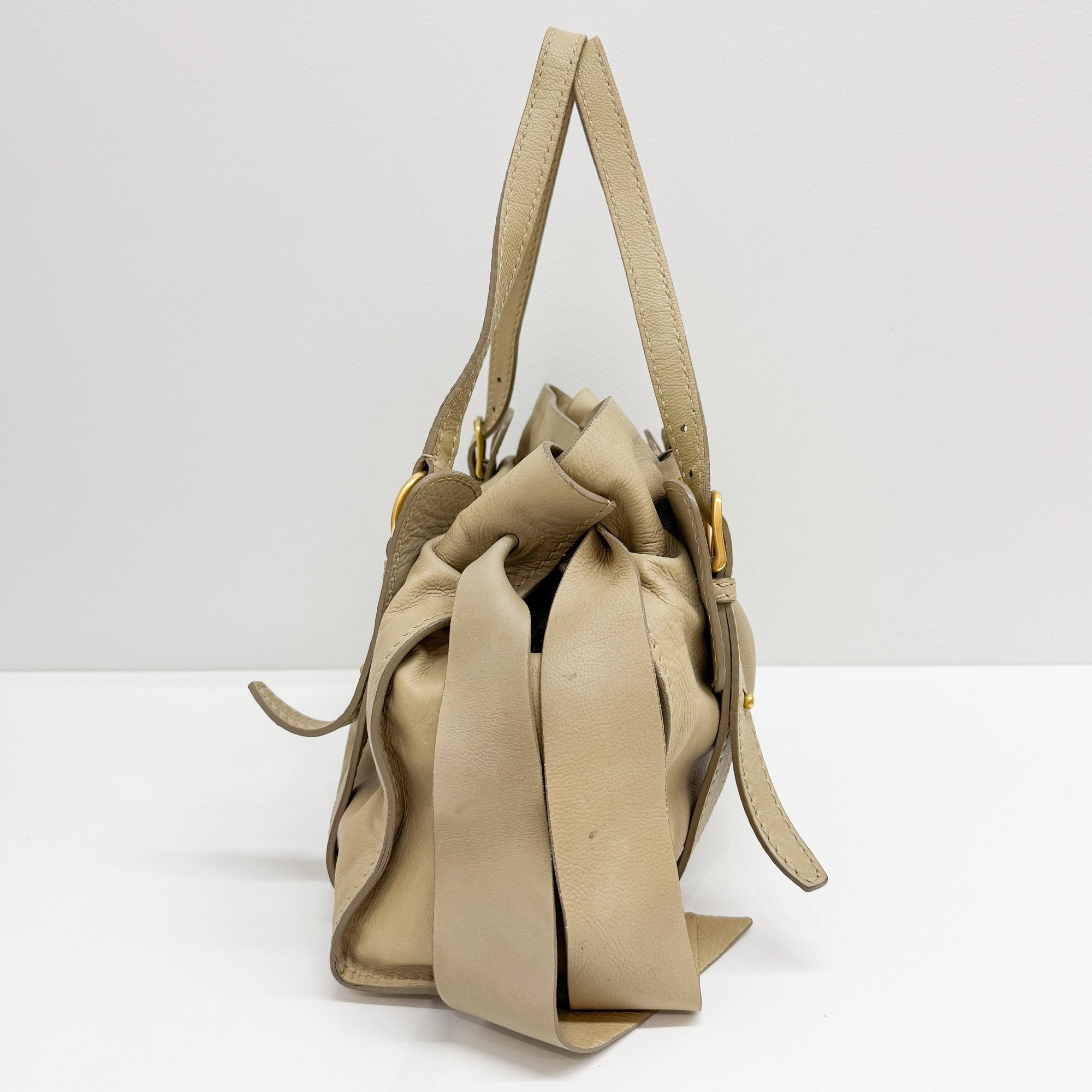 Bow Bag Beige Leather Shoulder Bag