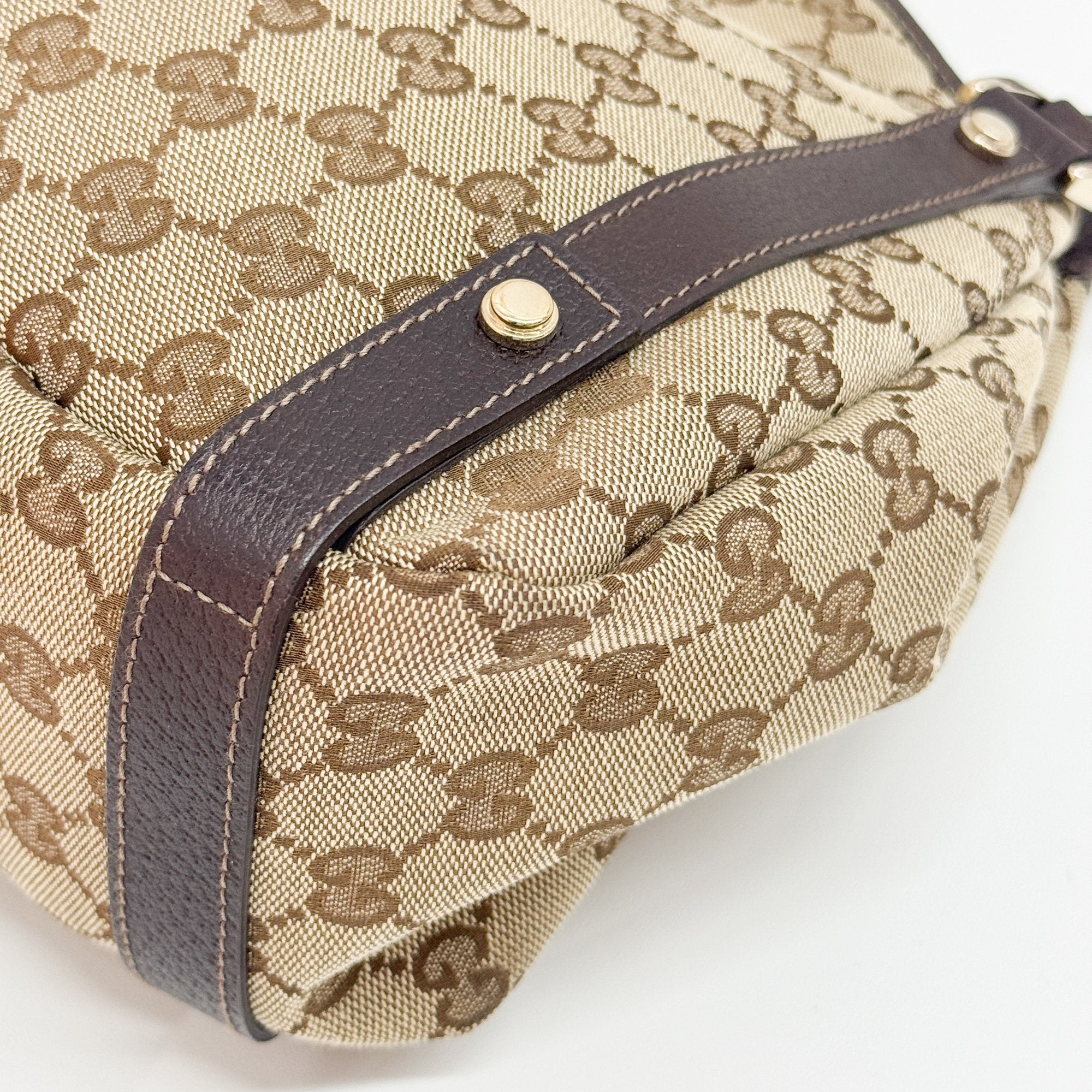 Abbey Brown GG Canvas Shoulder Bag