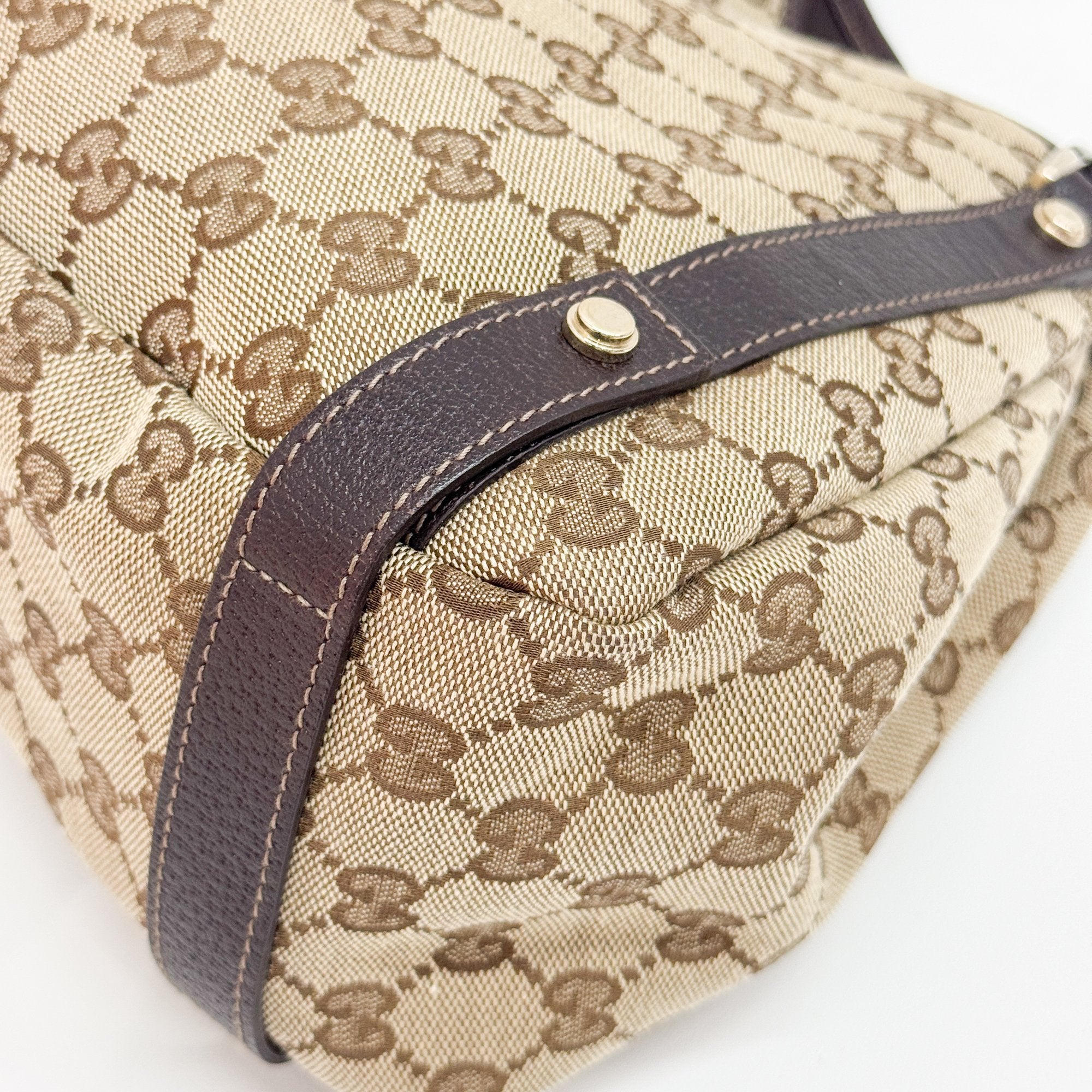 Abbey Brown GG Canvas Shoulder Bag