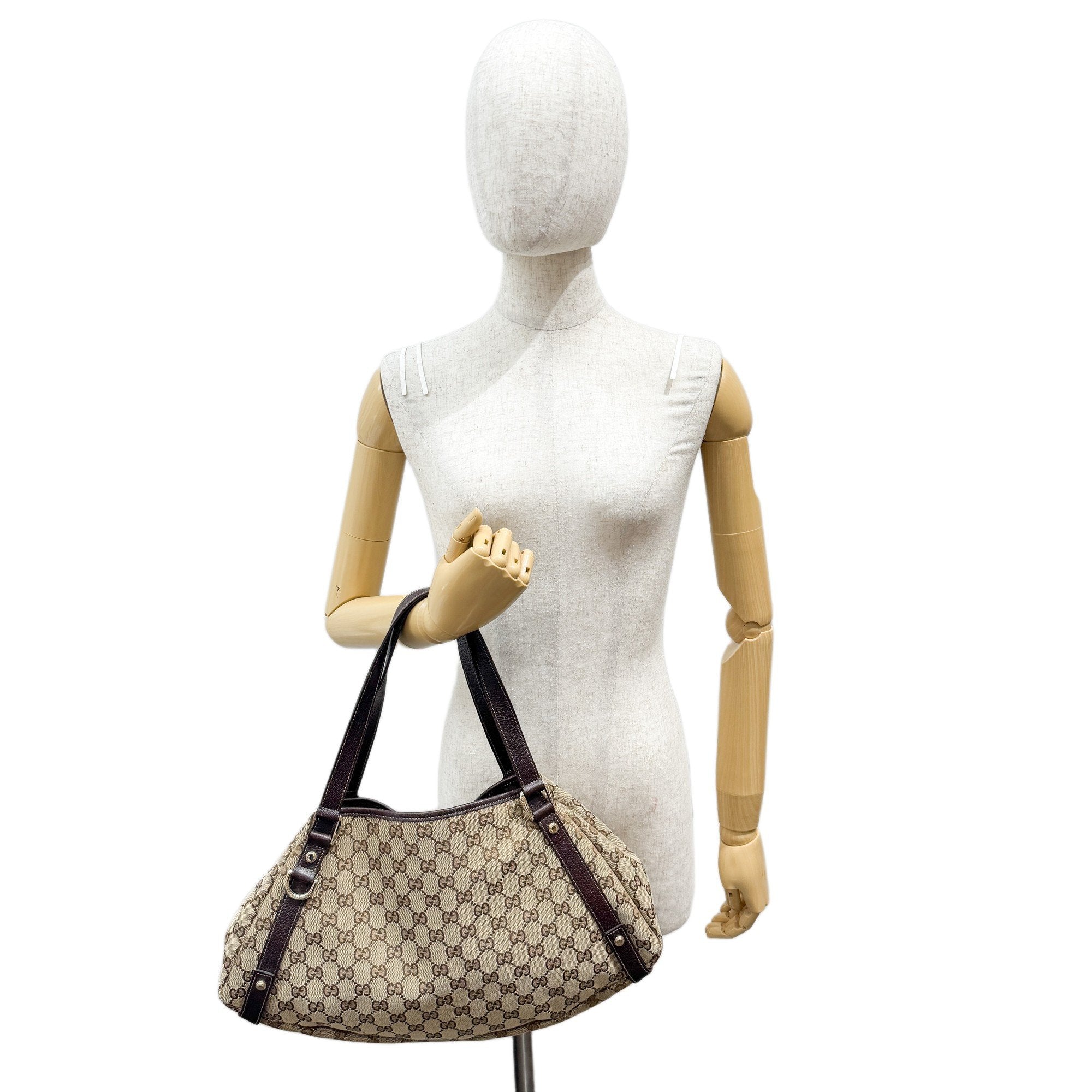 Abbey Brown GG Canvas Shoulder Bag