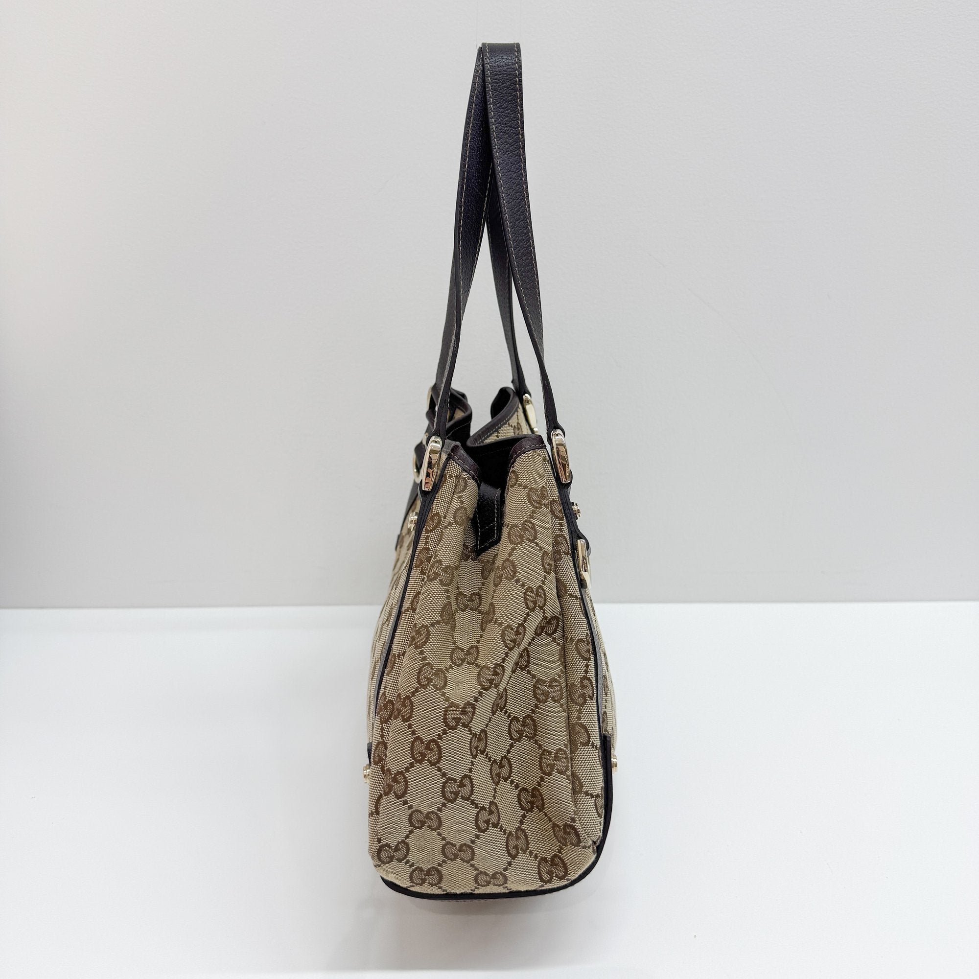 Abbey Brown GG Canvas Shoulder Bag