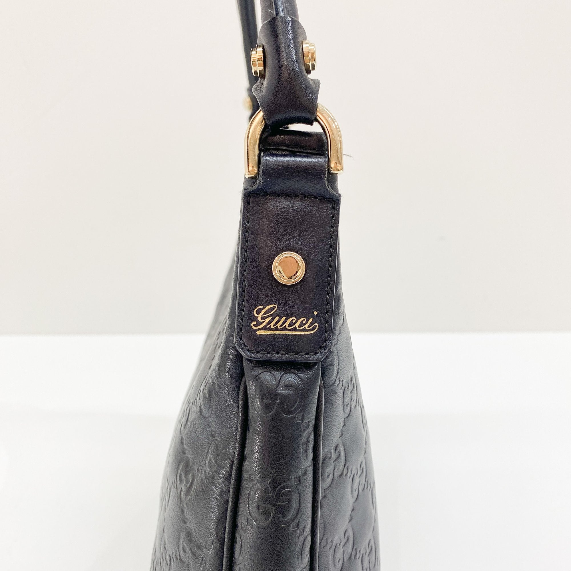 Abbey Black Leather Shoulder Bag