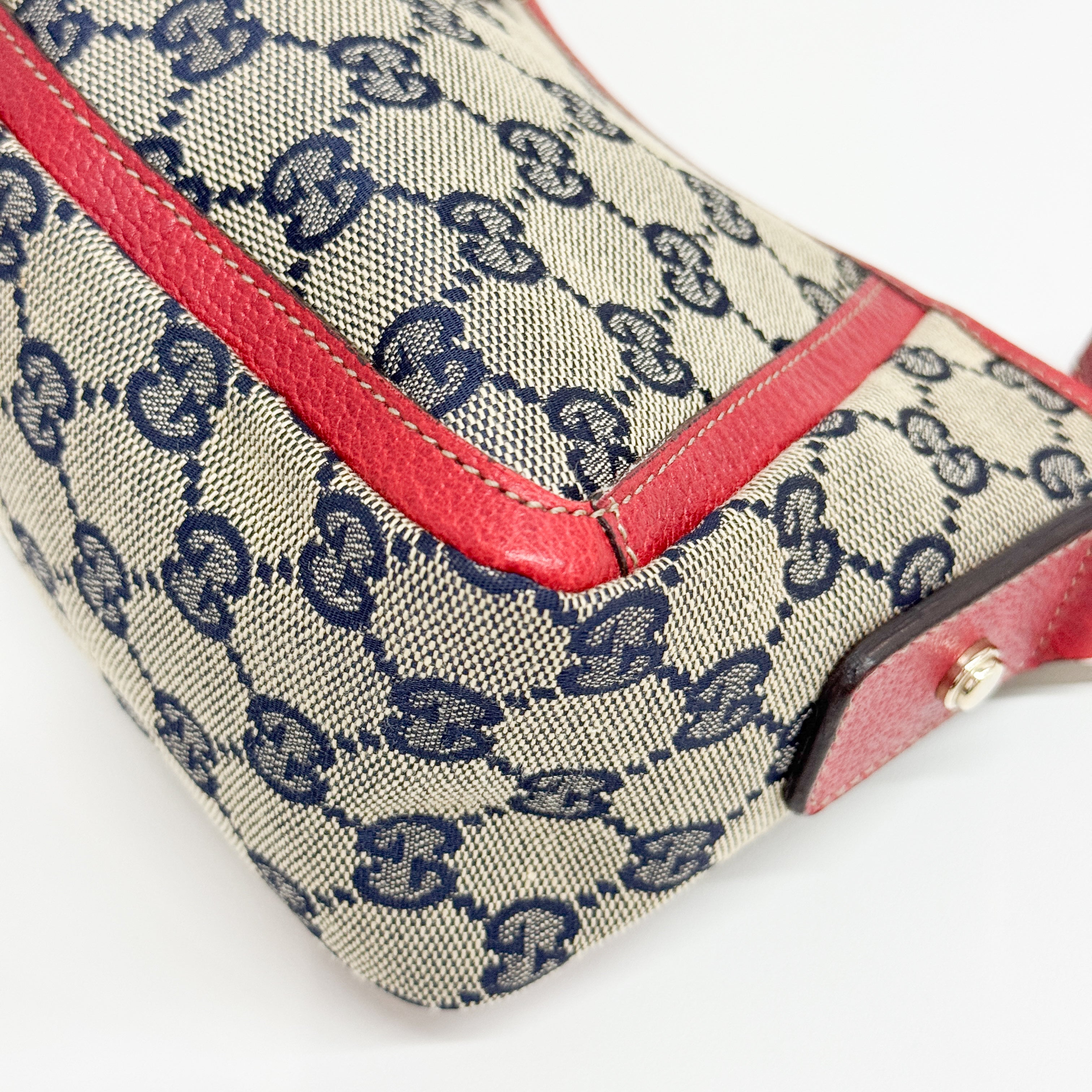 Abbey D-Ring Red Canvas Shoulder Bag