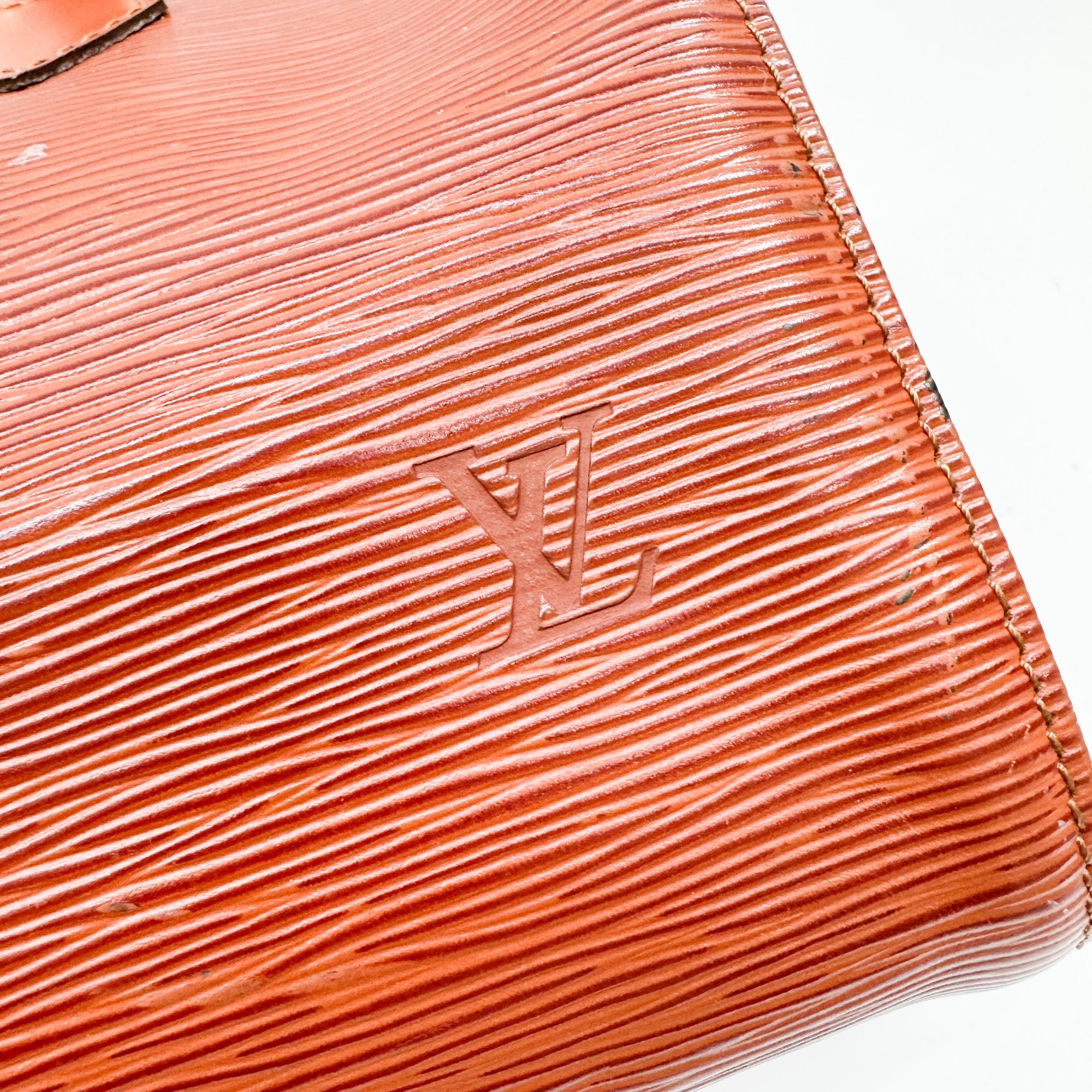 Speedy 25 Caramel Brown Leather Hand Bag