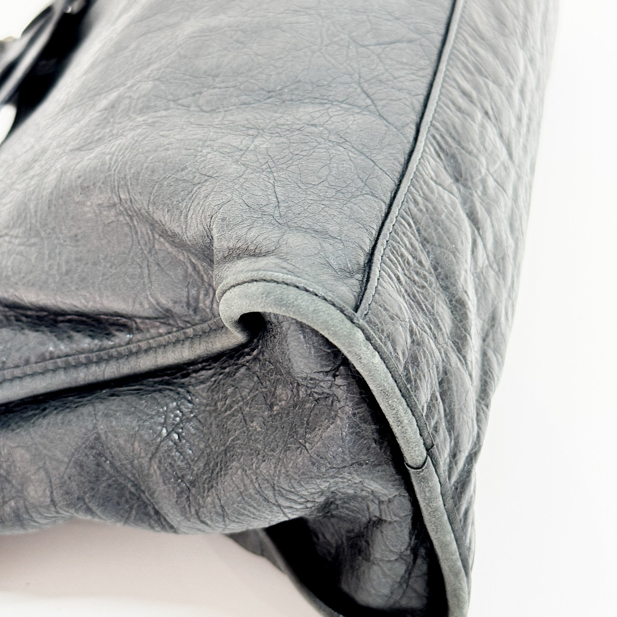 The City Deep Green Calfskin Leather Two Way Bag