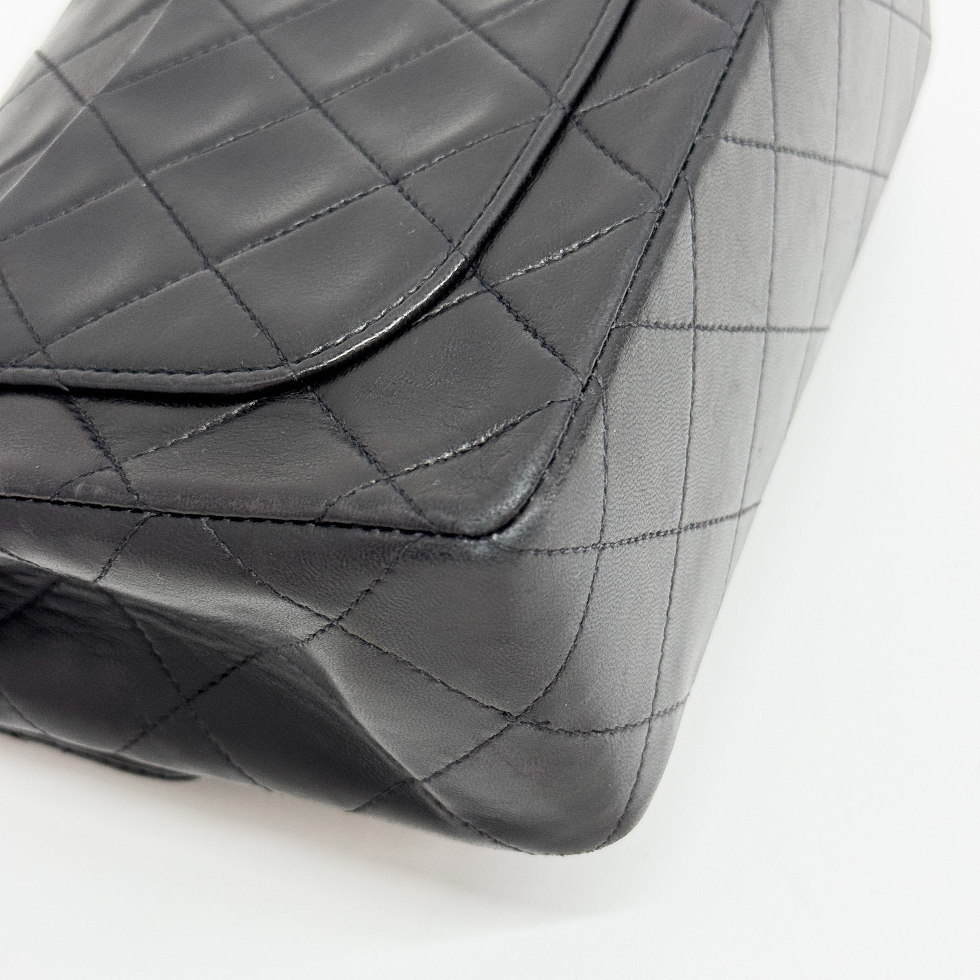 Matelassé Black Leather Small Shoulder Bag