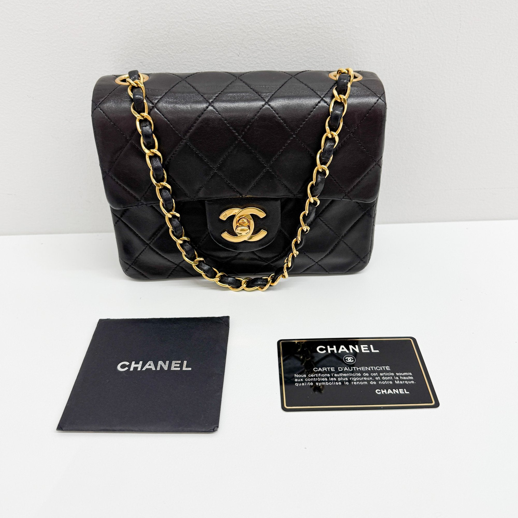 Matelassé Black Leather Small Shoulder Bag