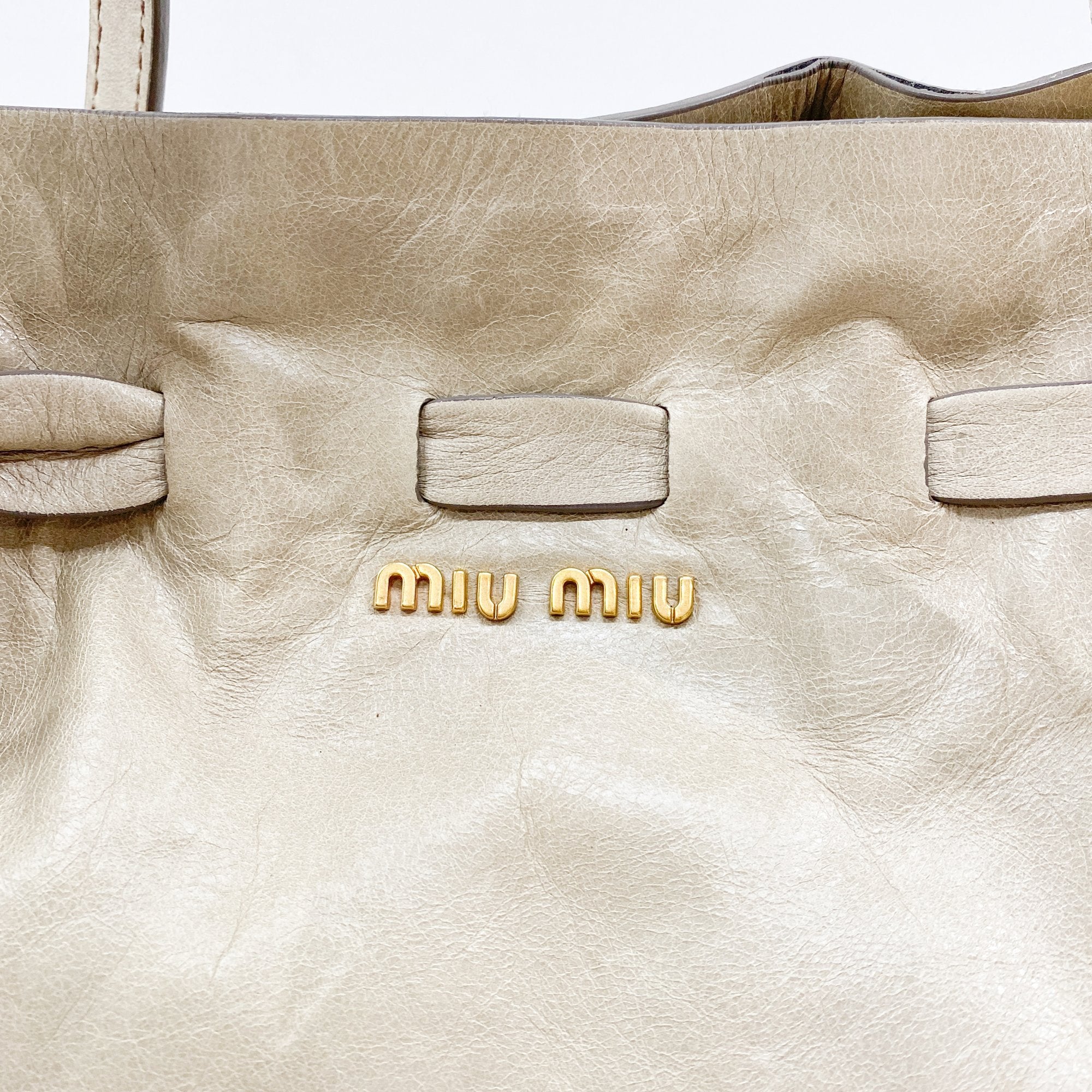 Vitello Lux Bow Bag Green Calfskin Leather Shoulder Bag