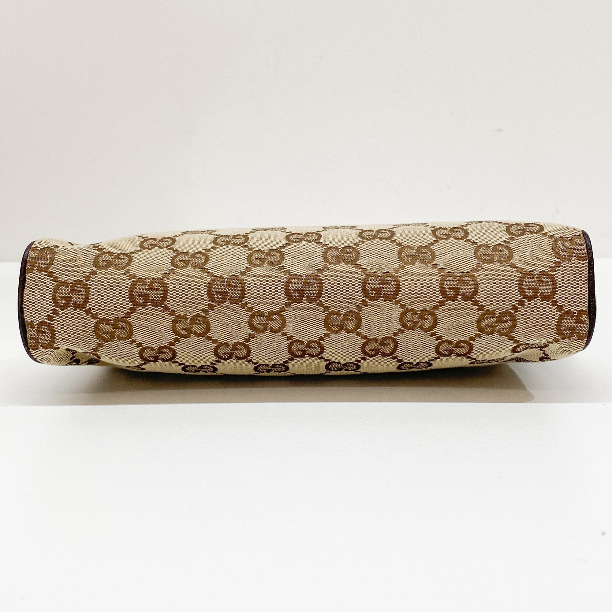 Abbey Brown GG Canvas Shoulder Bag