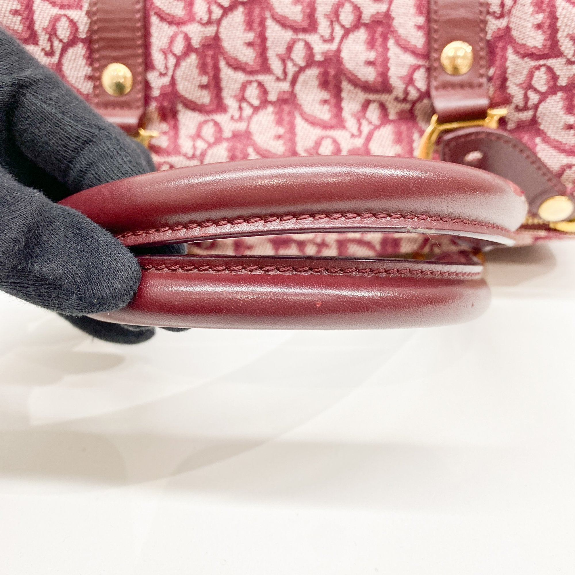 Bowling Red Trotter Hand Bag