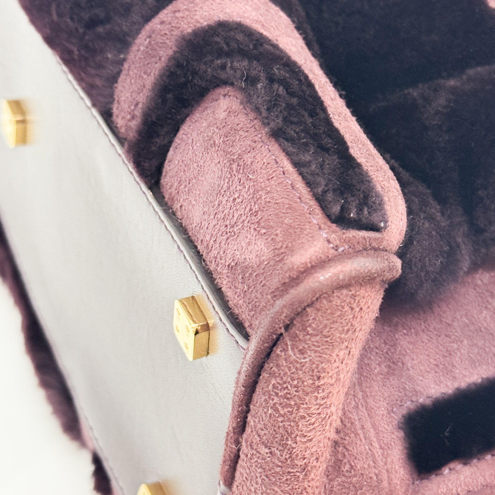 Amazona Burgundy Suede & Faux Fur Hand Bag