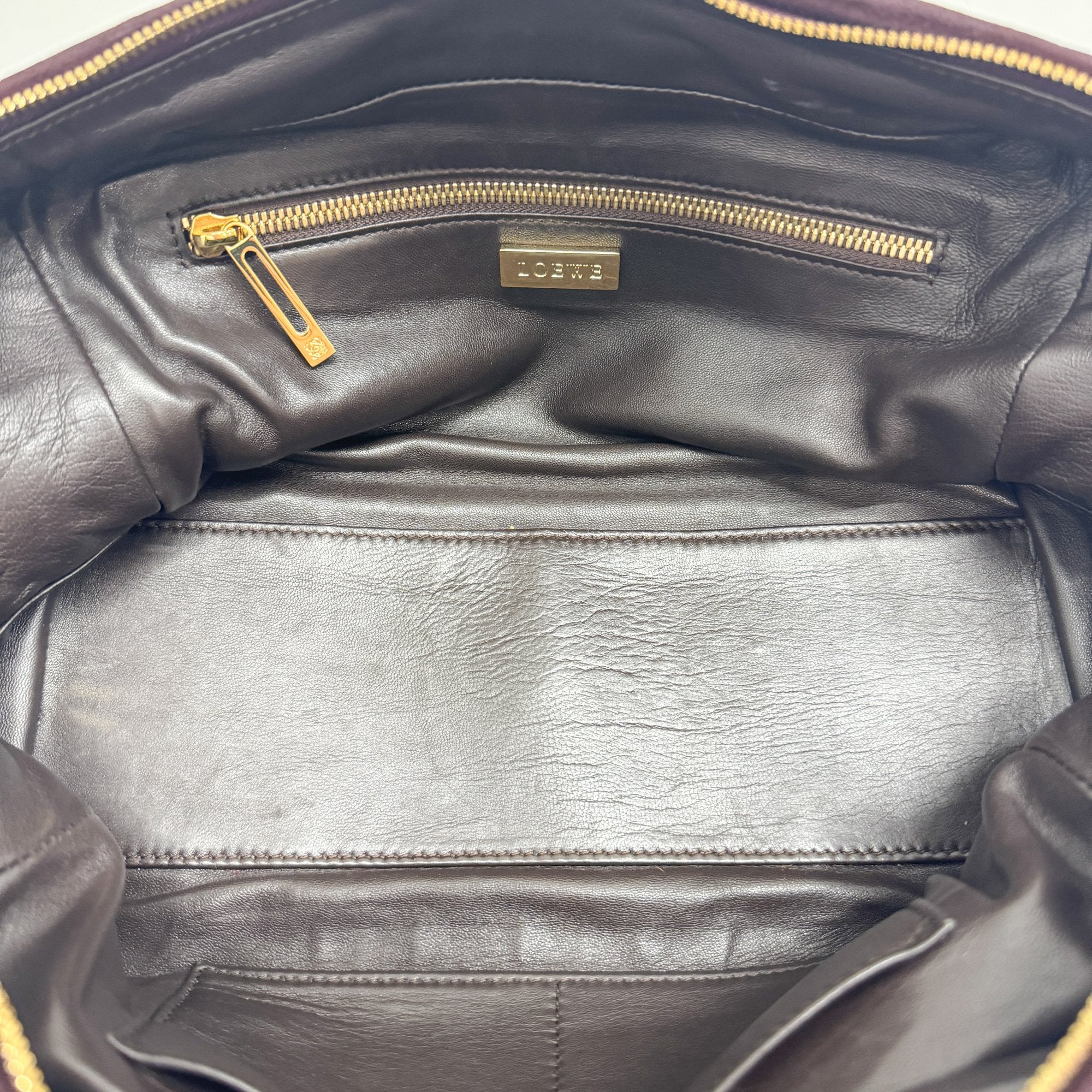 Amazona Burgundy Suede & Faux Fur Hand Bag