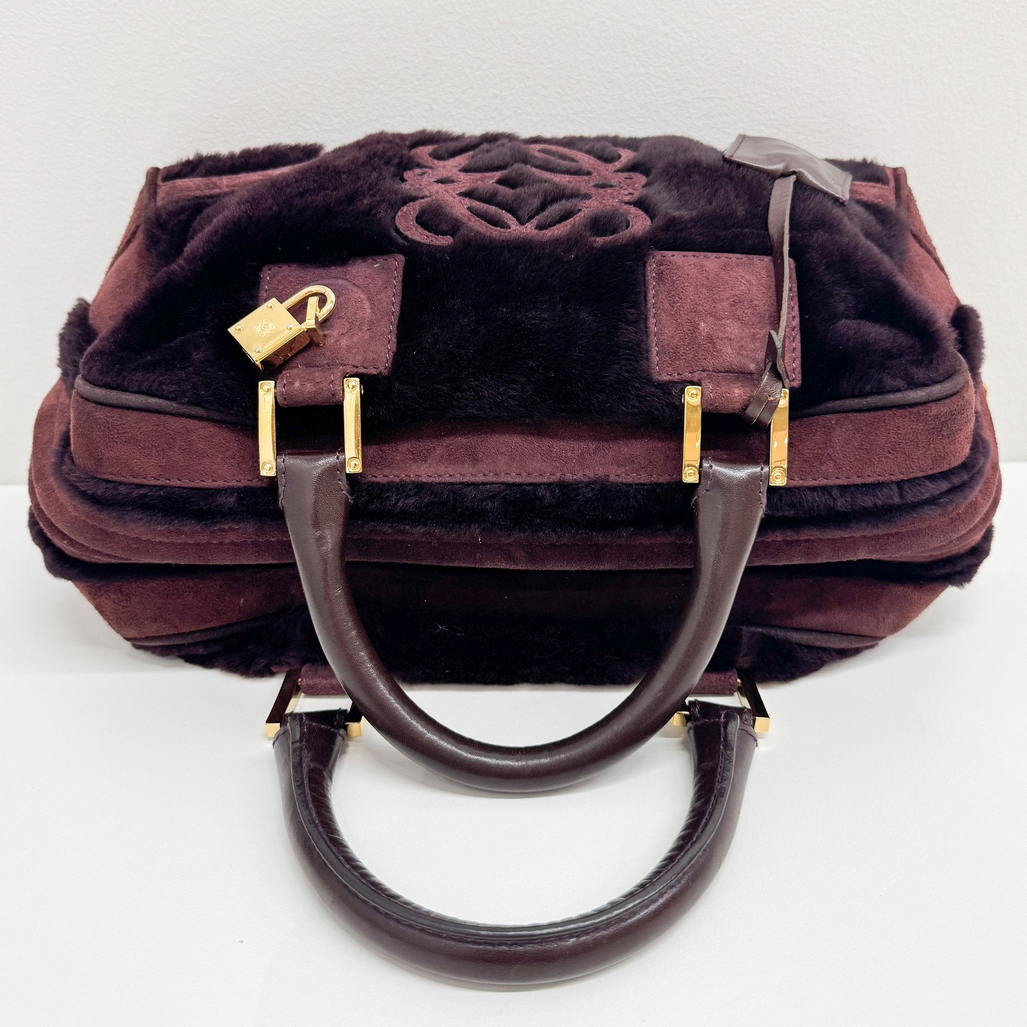 Amazona Burgundy Suede & Faux Fur Hand Bag
