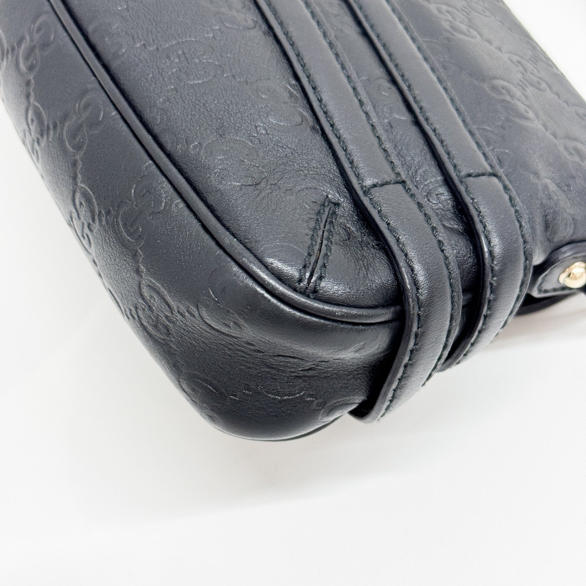 GG Horsebit Black Leather Shoulder Bag