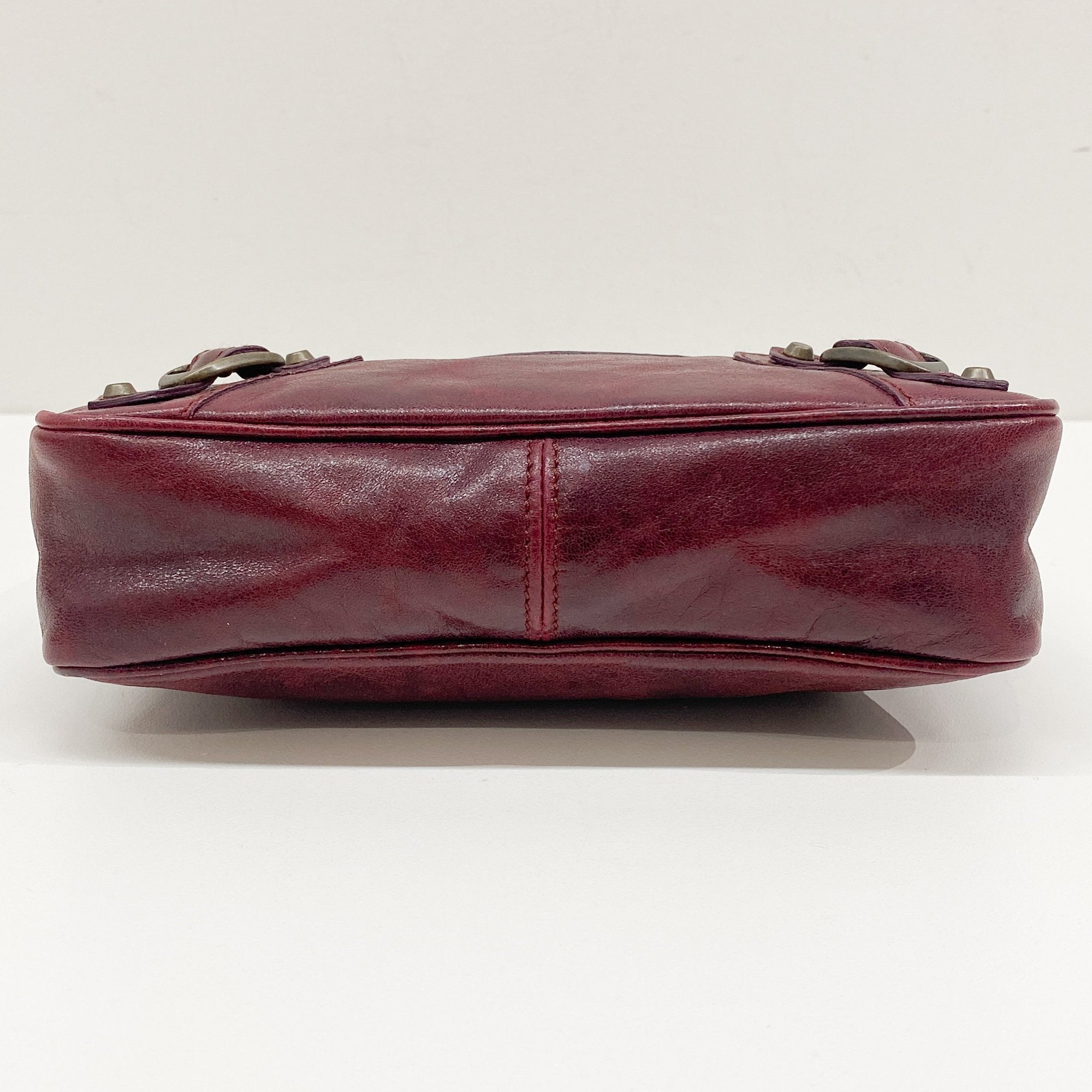 The City Pouch Red Leather Hand Bag