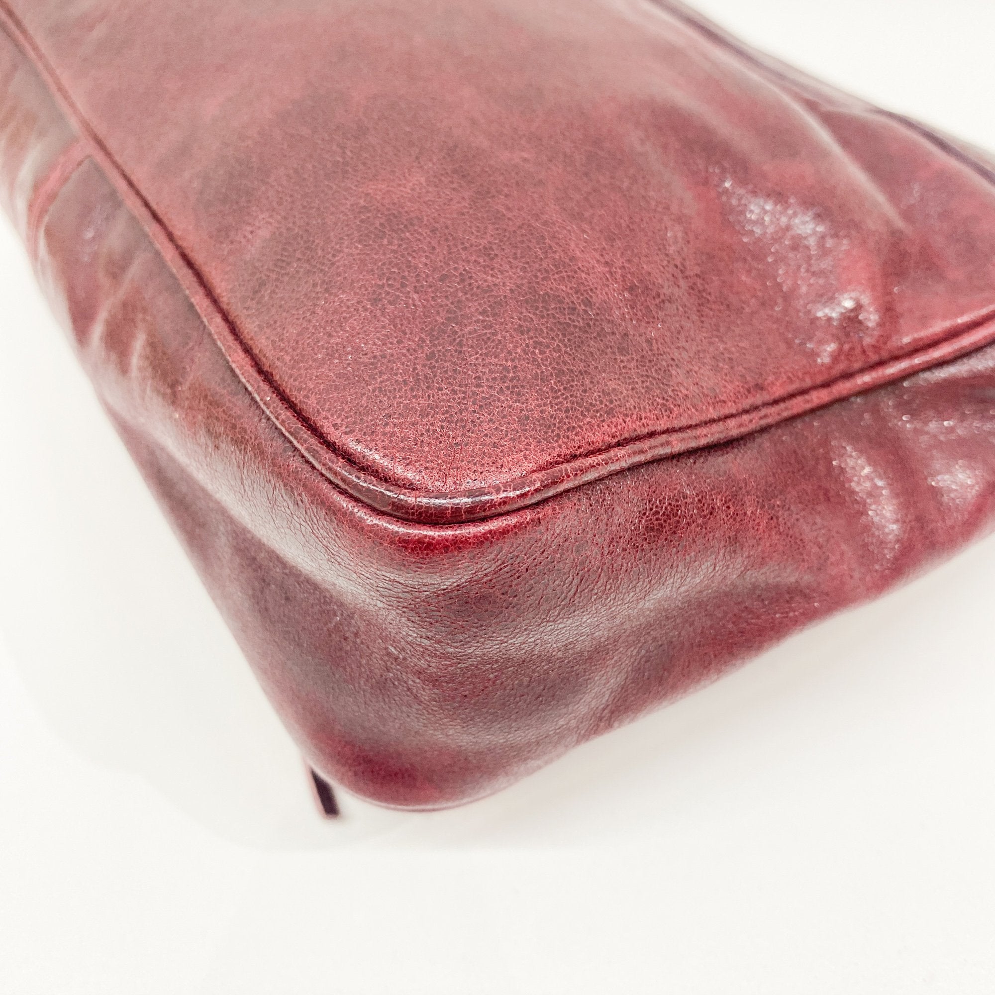 The City Pouch Red Leather Hand Bag