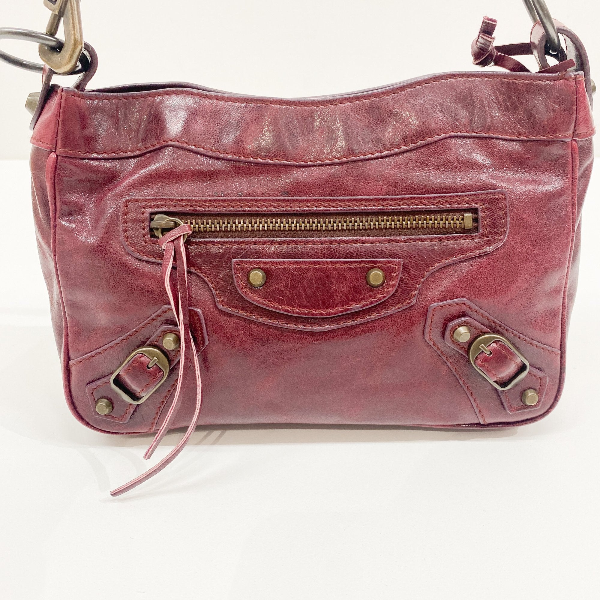 The City Pouch Red Leather Hand Bag