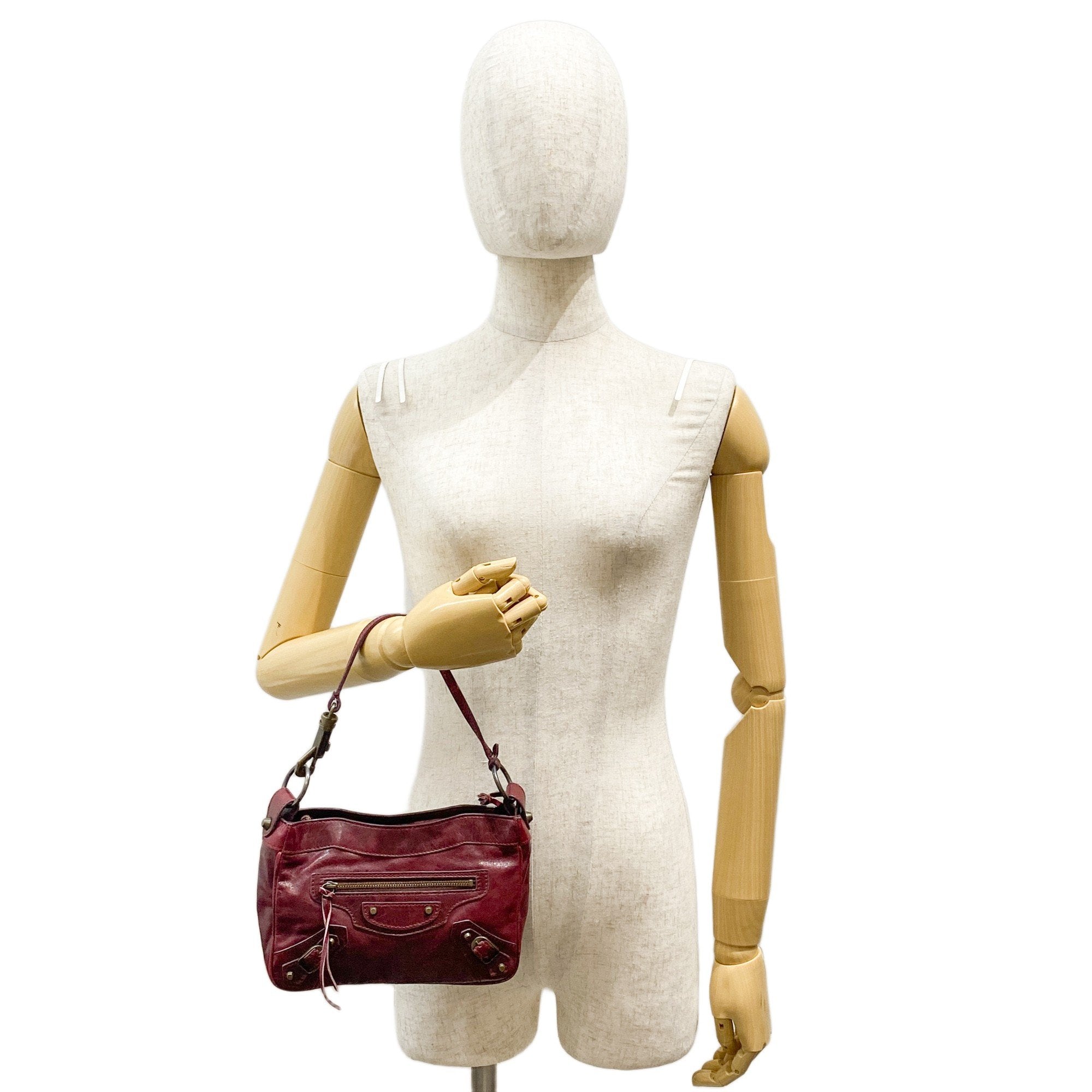 The City Pouch Red Leather Hand Bag