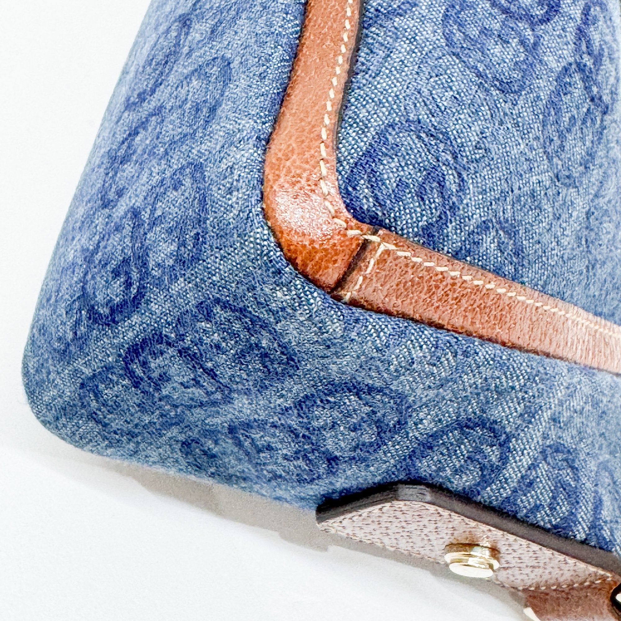 Abbey Blue GG Canvas Shoulder Bag