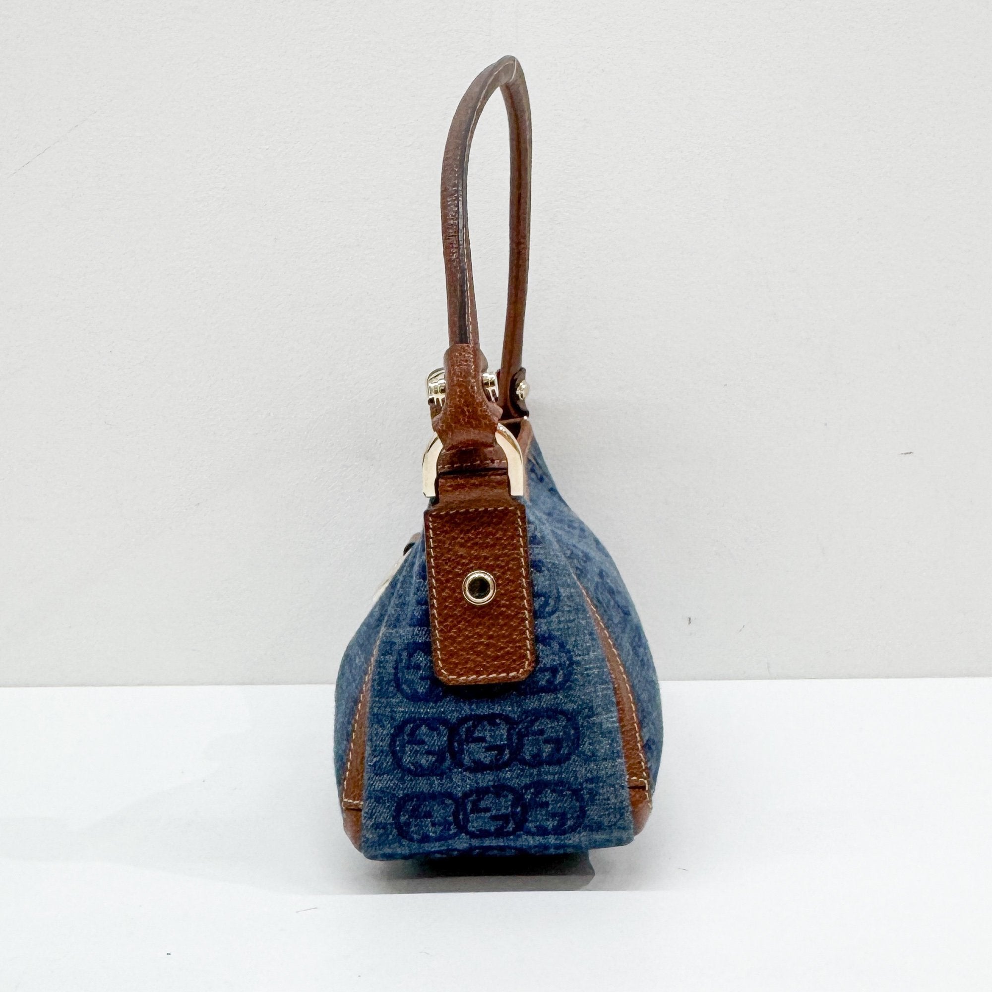 Abbey Blue GG Canvas Shoulder Bag
