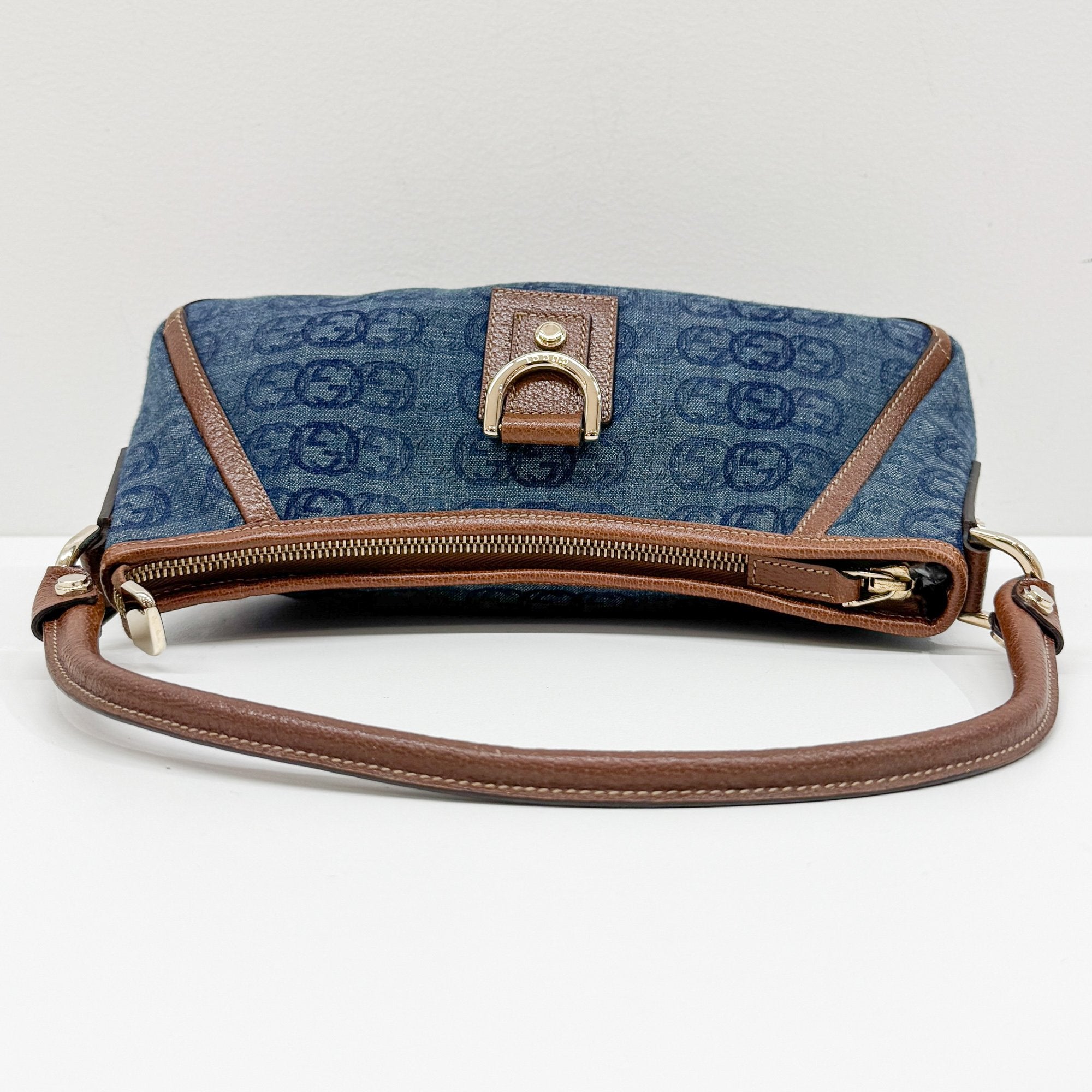 Abbey Blue GG Canvas Shoulder Bag