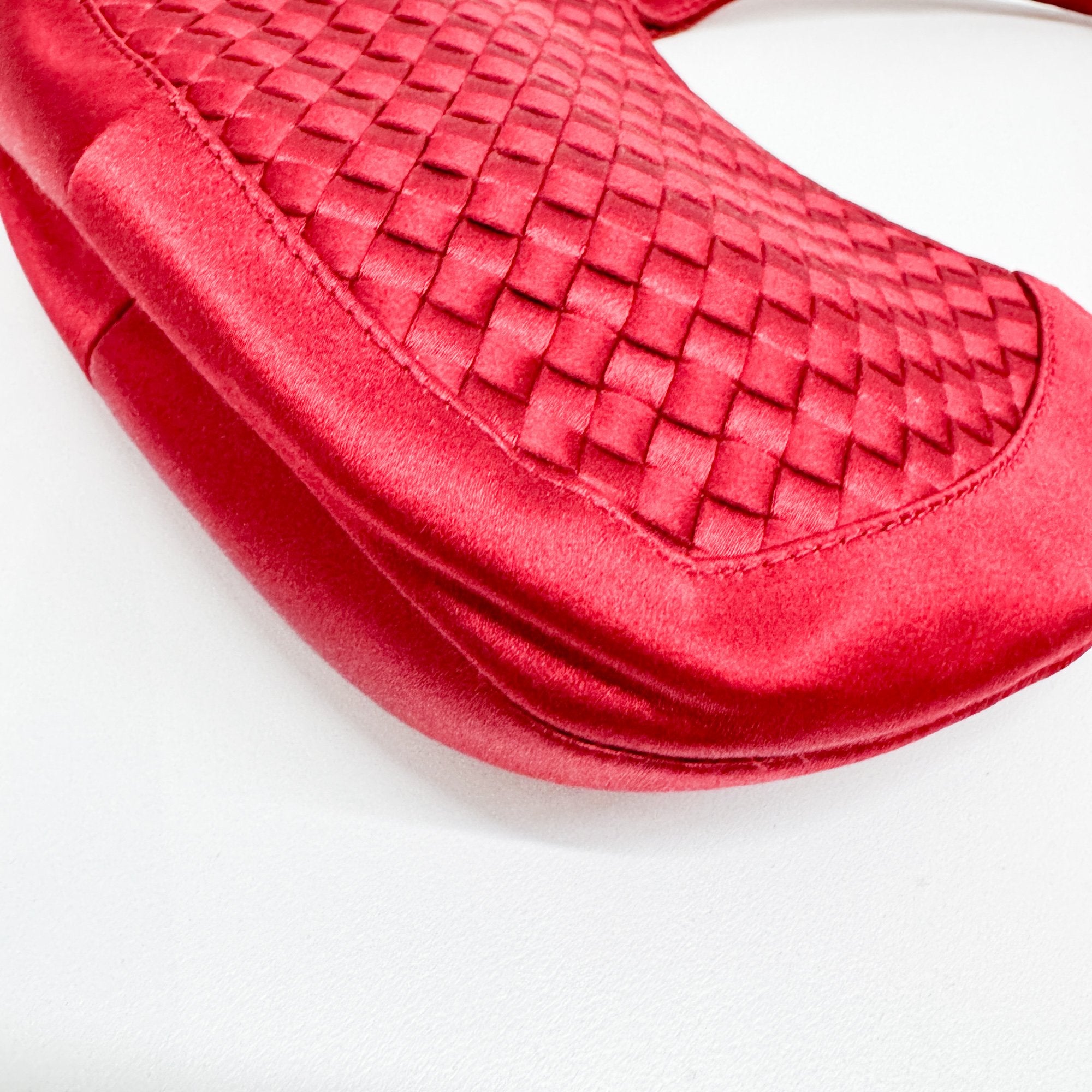 Intrecciato Red Satin Hand Bag