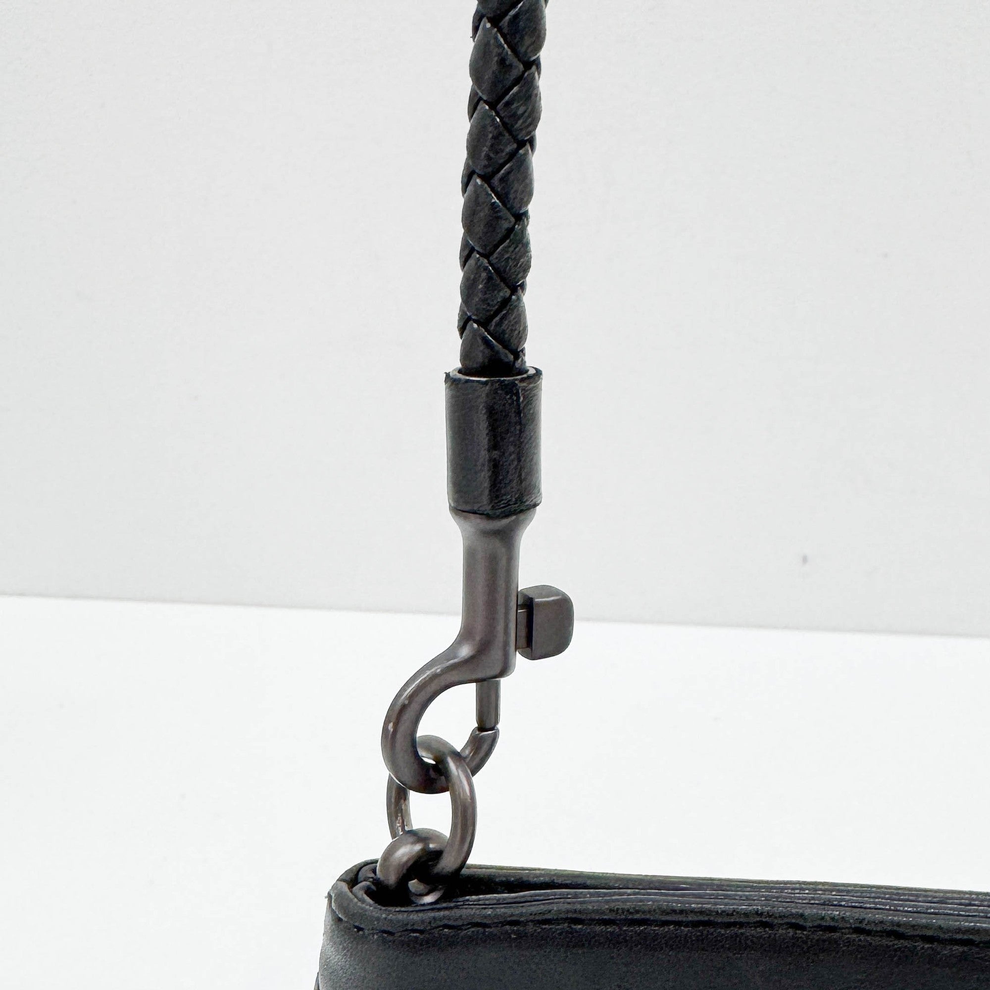 Intrecciato Black Leather Shoulder Bag