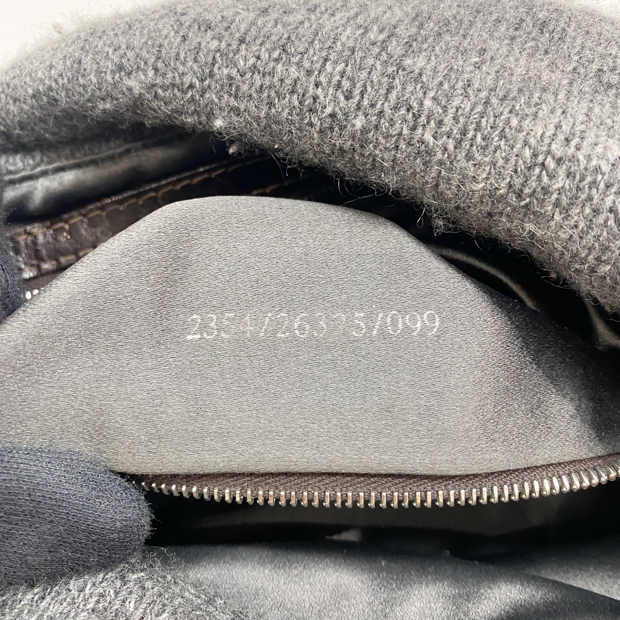 Mamma Baguette Grey Wool Shoulder Bag