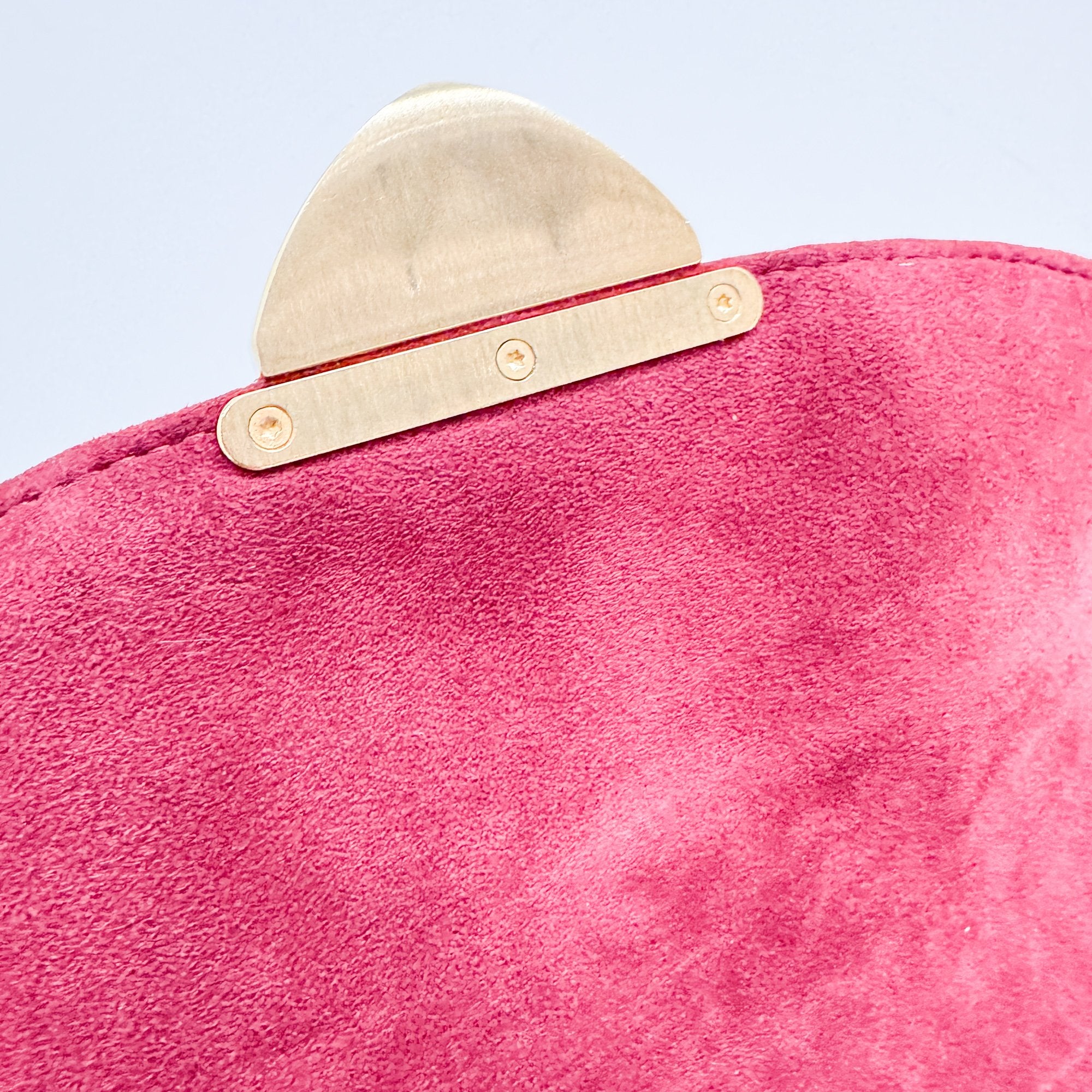 Beverly MM White Monogram Coated Canvas Hand Bag