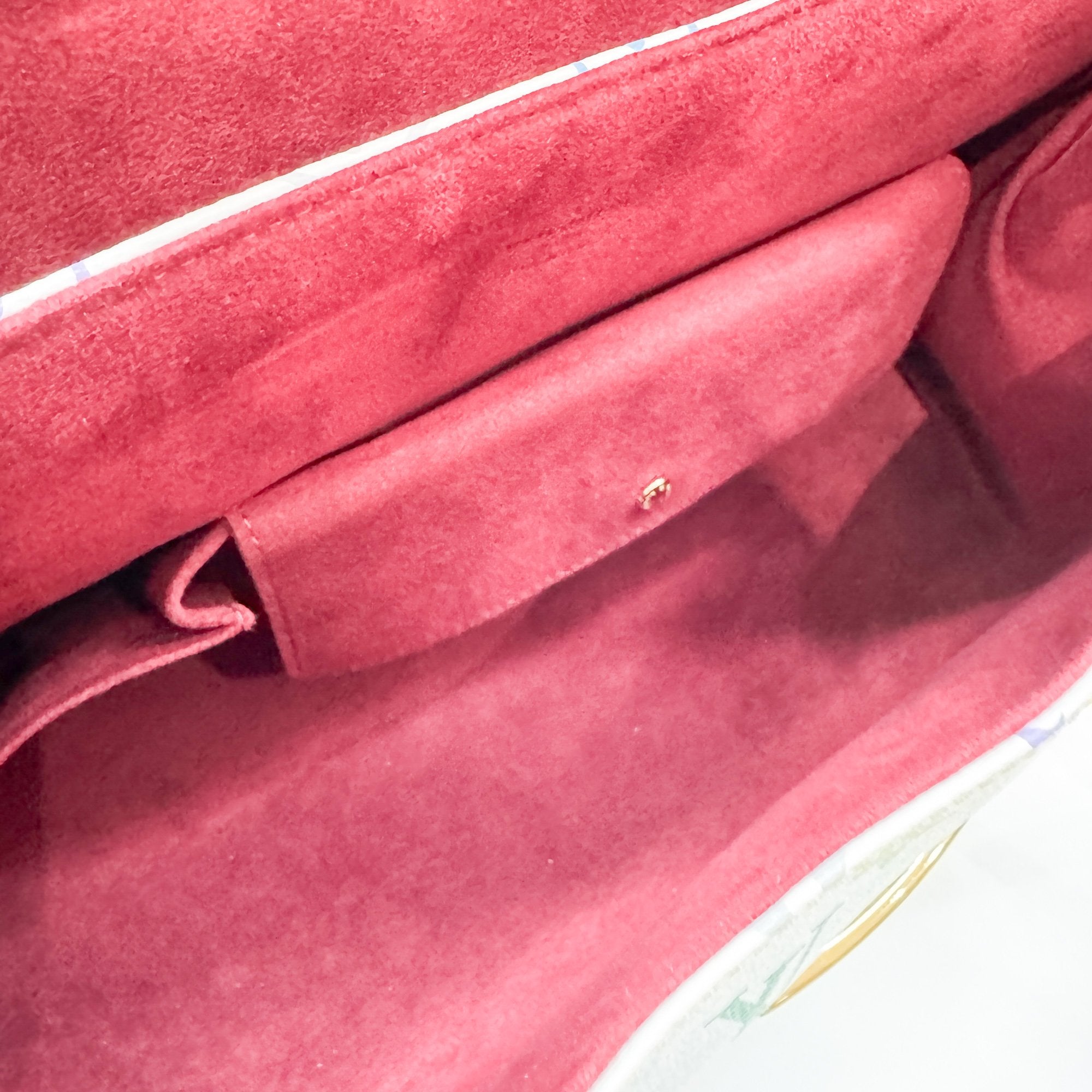 Beverly MM White Monogram Coated Canvas Hand Bag