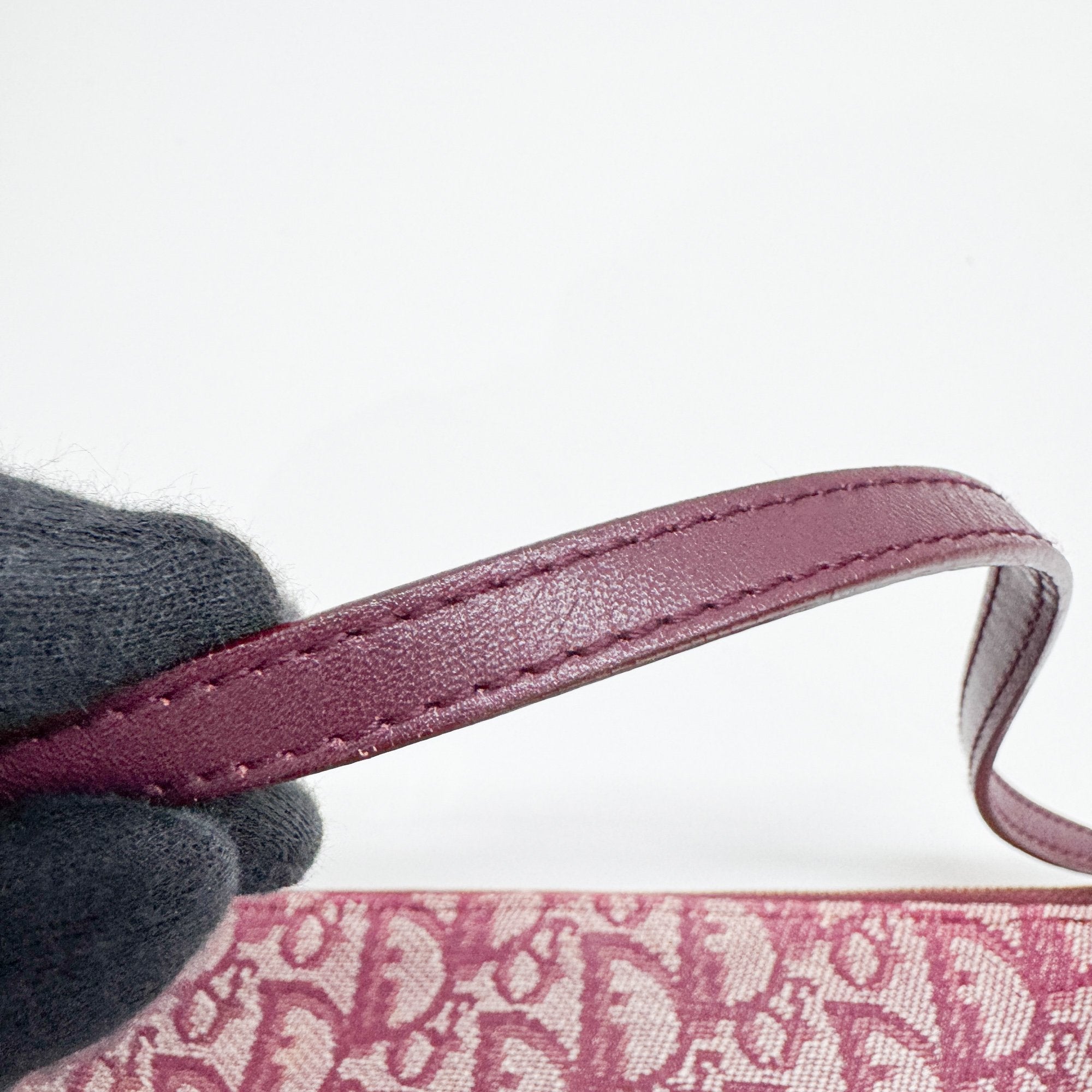 Saddle Red Trotter Canvas Shoulder Bag