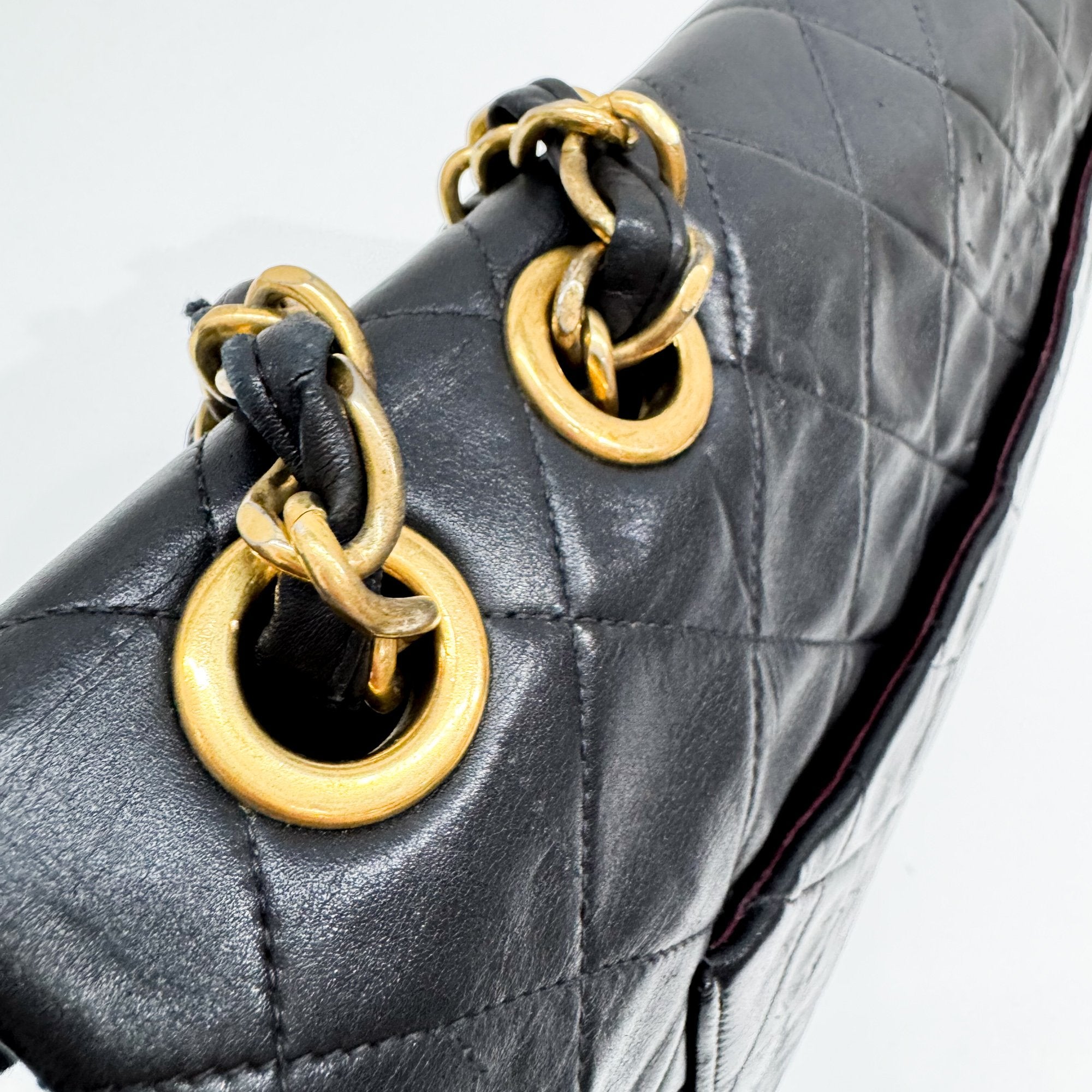 Maxi Classic Flap Black Leather Shoulder Bag