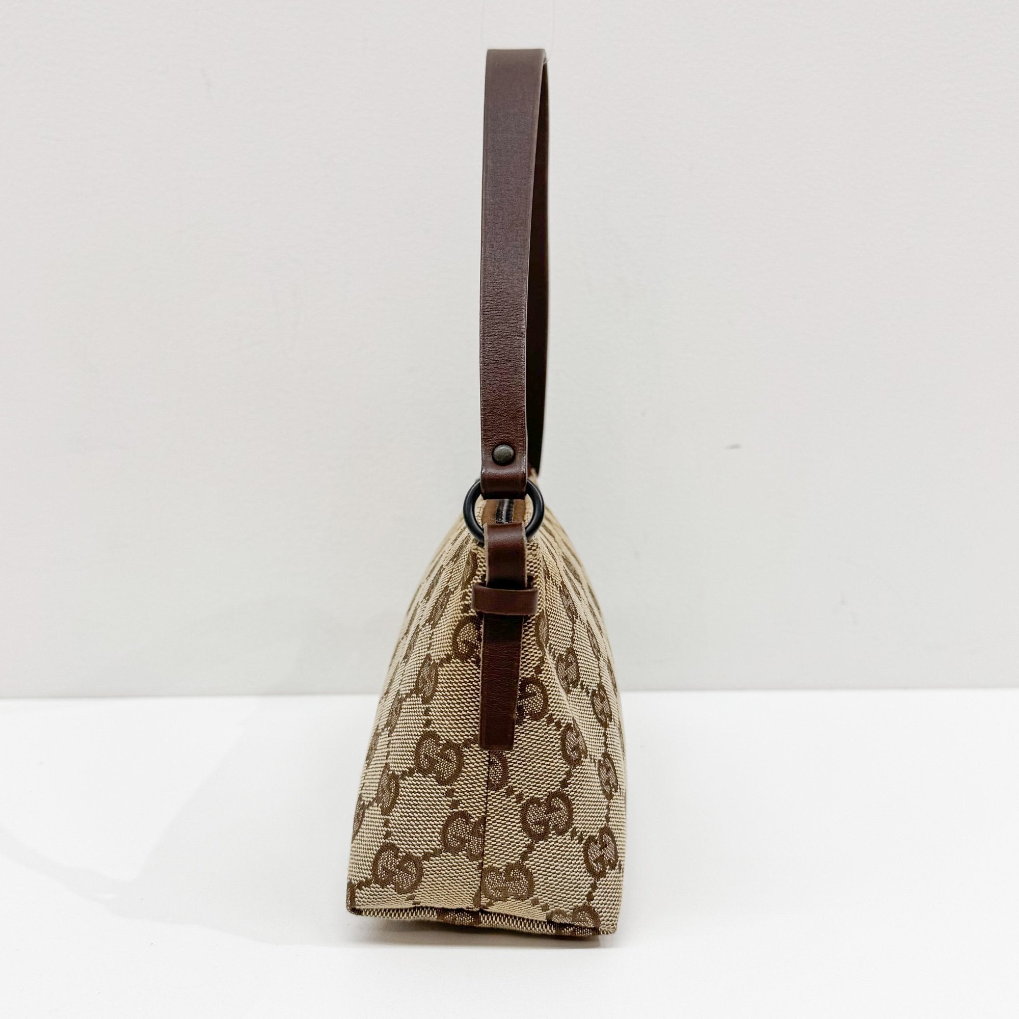 Brown GG Canvas Accessory Pouch