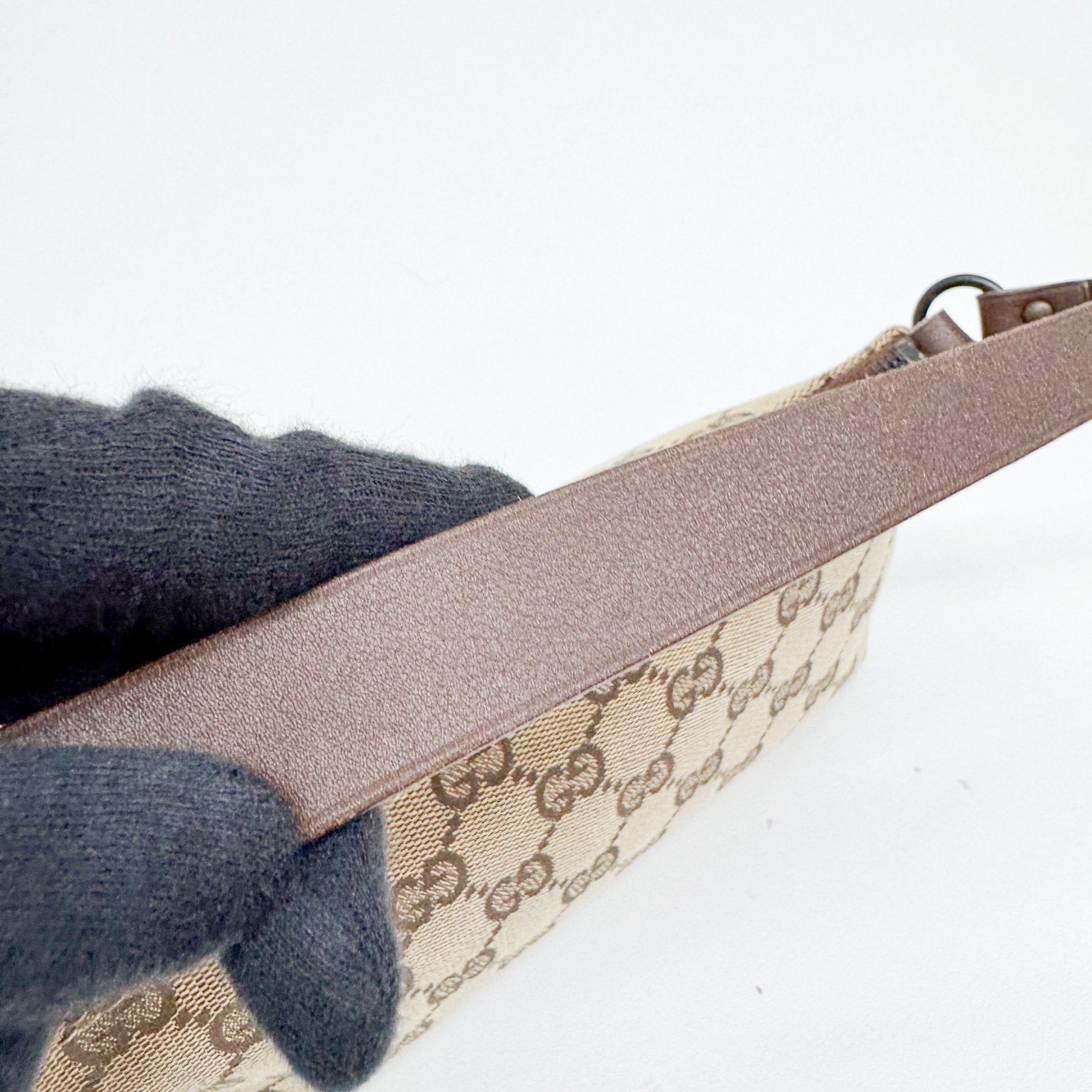 Brown GG Canvas Accessory Pouch